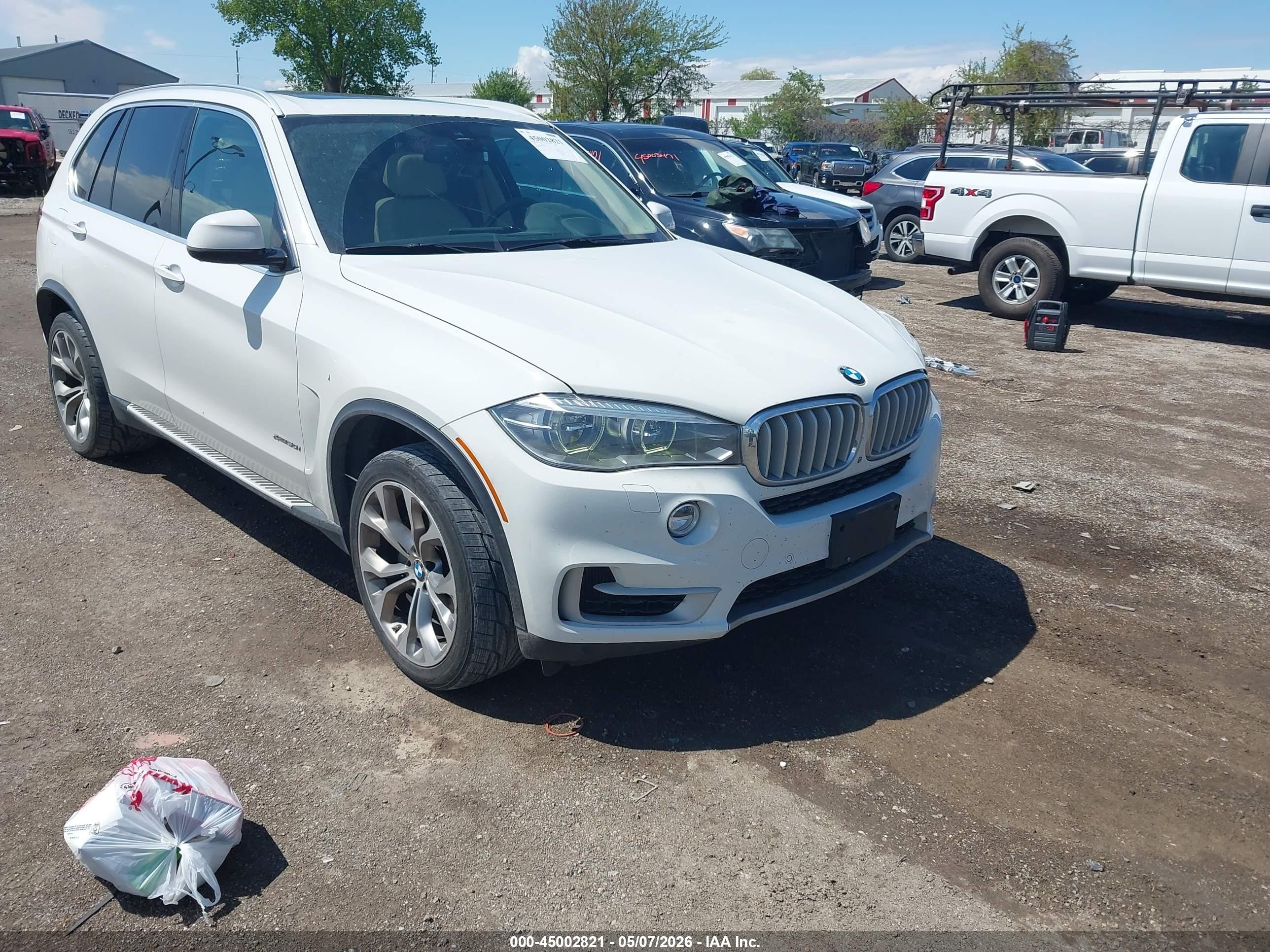 2015 BMW X5 xDrive50i, VIN 5UXKR6C5XF0J78255 — Front end