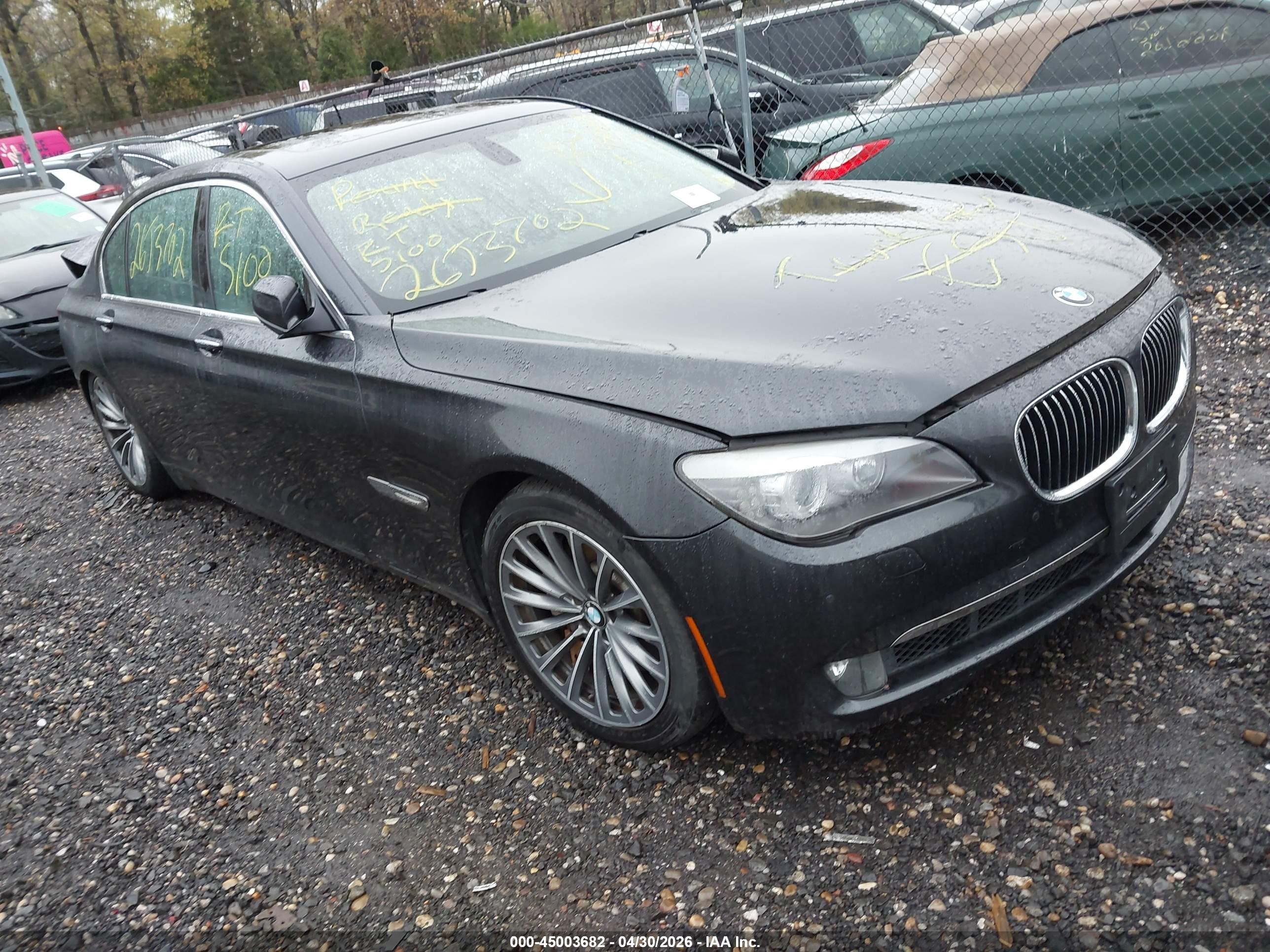 2011 BMW 7 Series 750Li, VIN WBAKB8C51BC851747 — Rear end