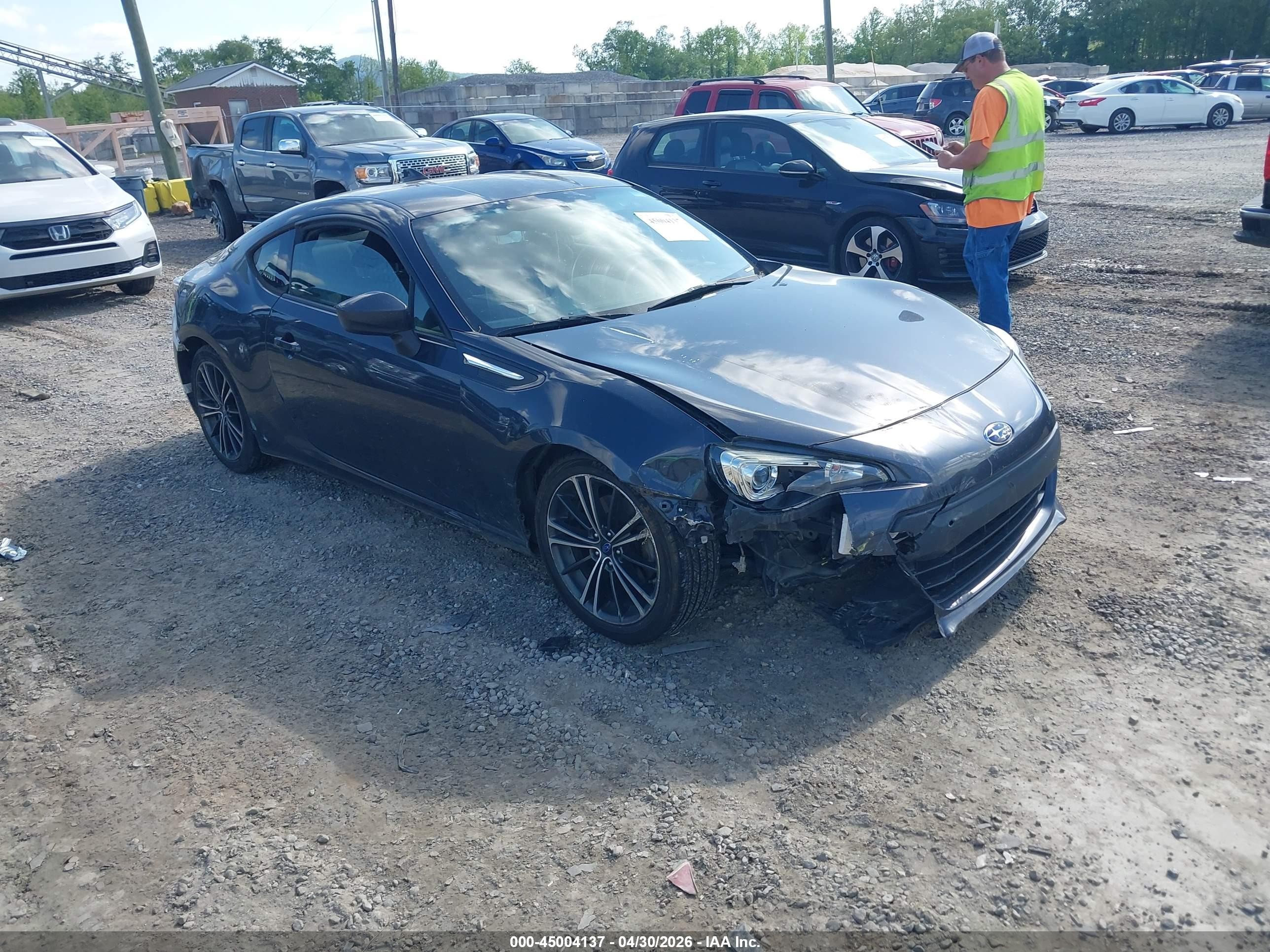 2016 Subaru BRZ Premium, VIN JF1ZCAB15G9601068 — Обычный износ