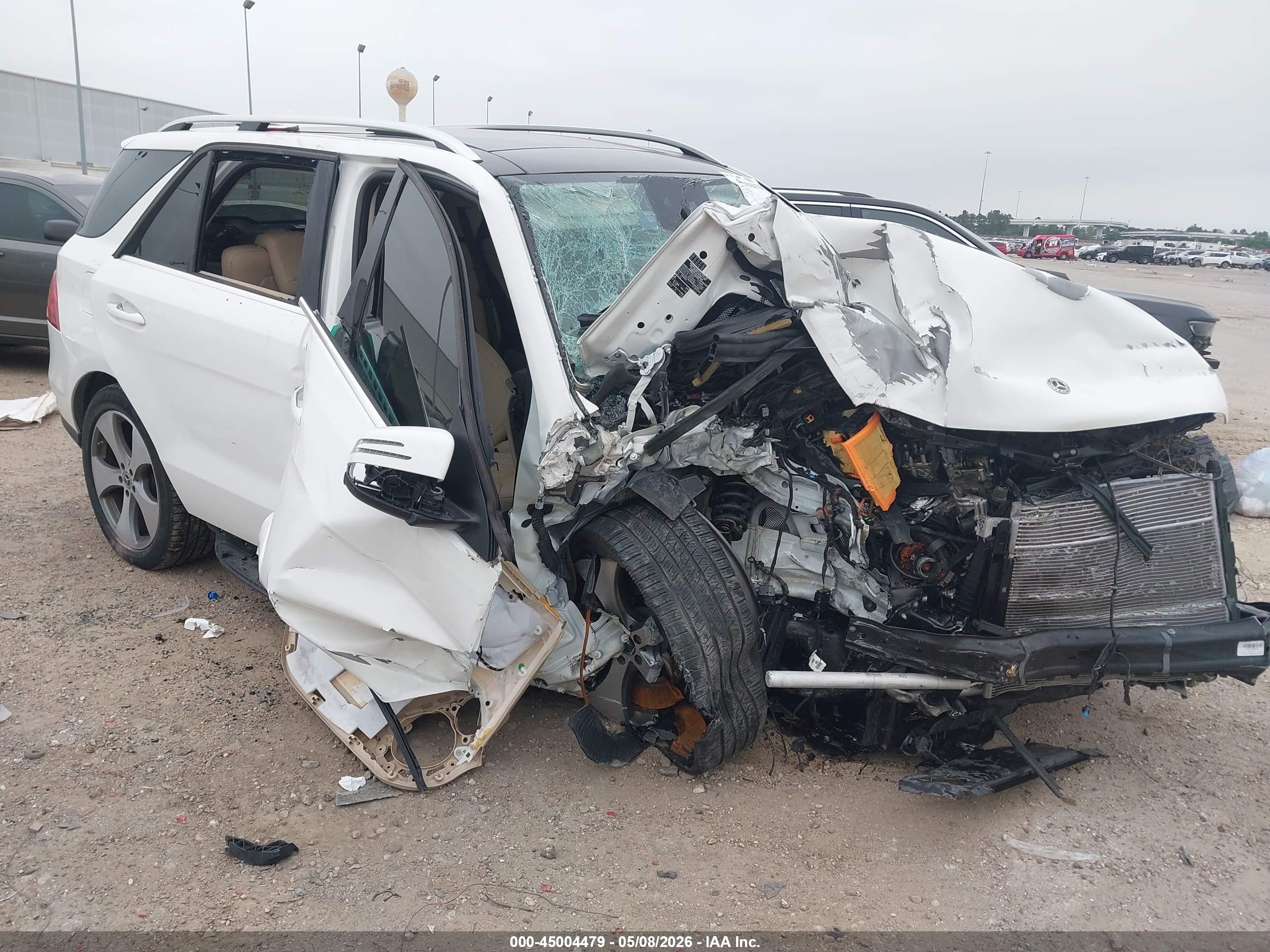 2018 Mercedes-Benz GLE 350, VIN 4JGDA5JB4JB171654 — Side