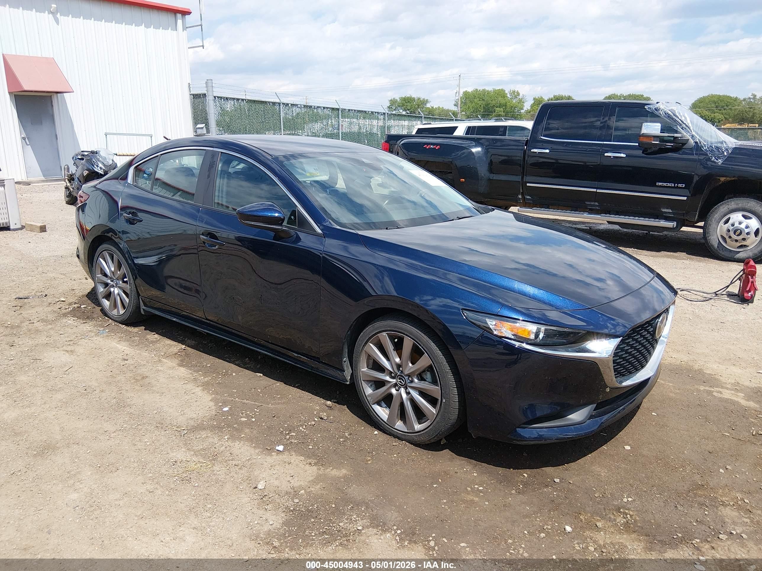 2021 Mazda 3 Select, VIN 3MZBPABL5MM251761 — Пресная вода
