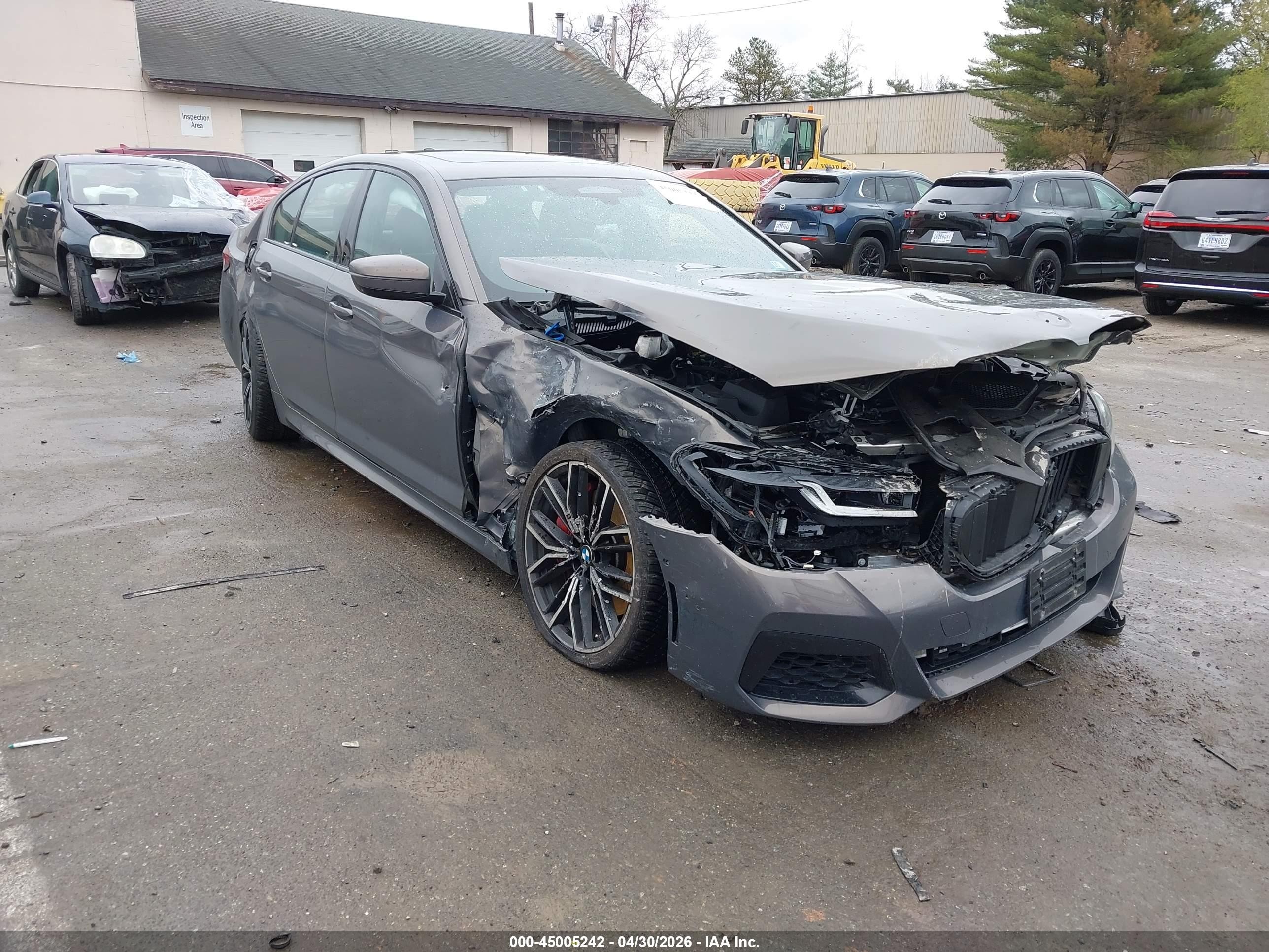 2023 BMW 5 Series M550i xDrive, VIN WBA13BK05PCM25563 — Front end