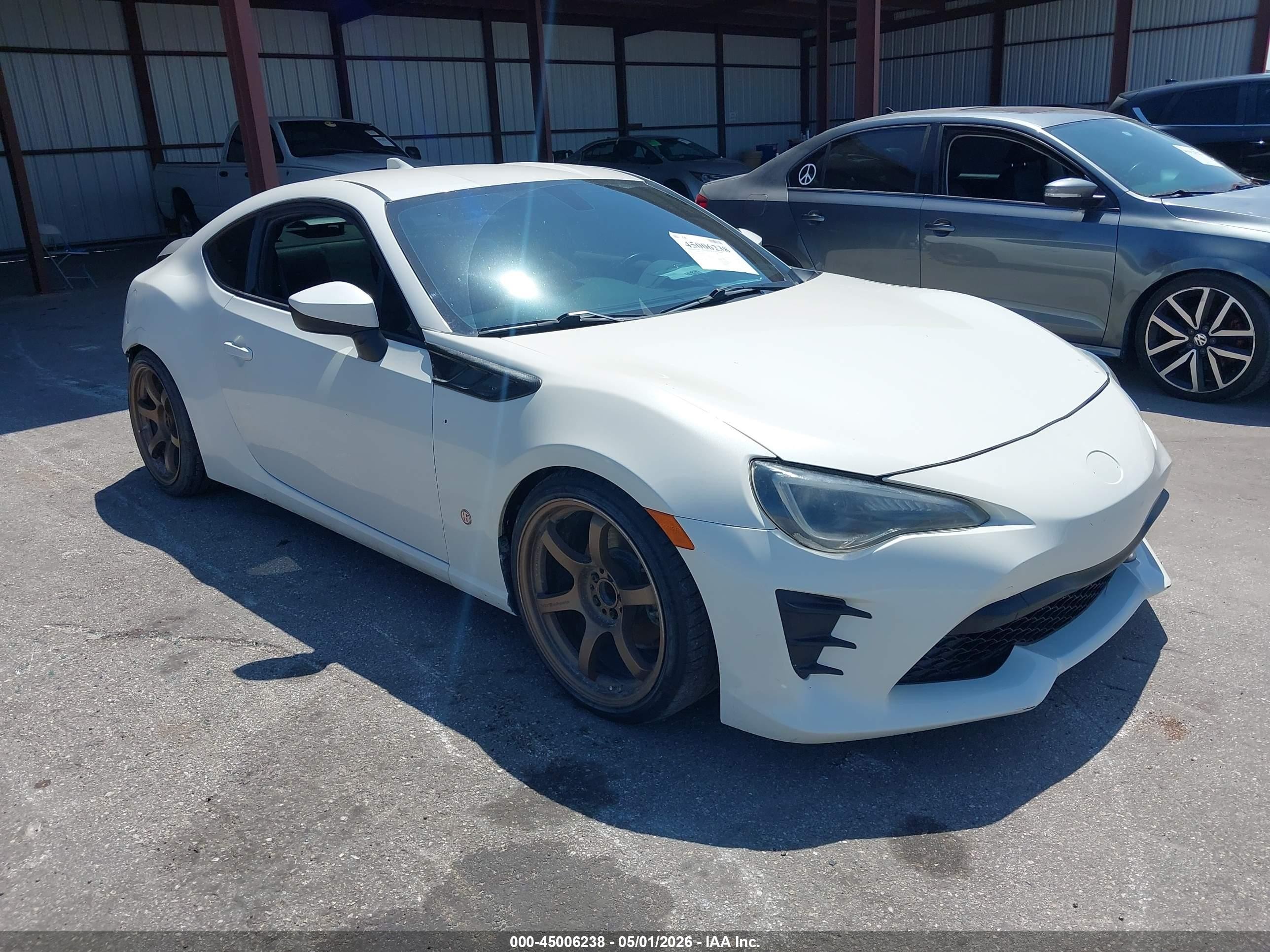 2020 Toyota 86, VIN JF1ZNAA15L9753177 — Rear end