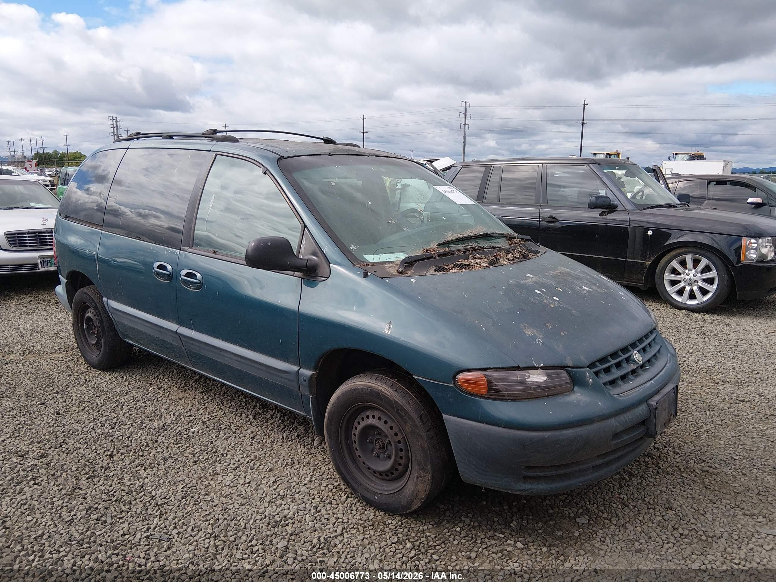 2000 Chrysler Voyager SE, VIN 2C4GJ4530YR721720 — Обычный износ