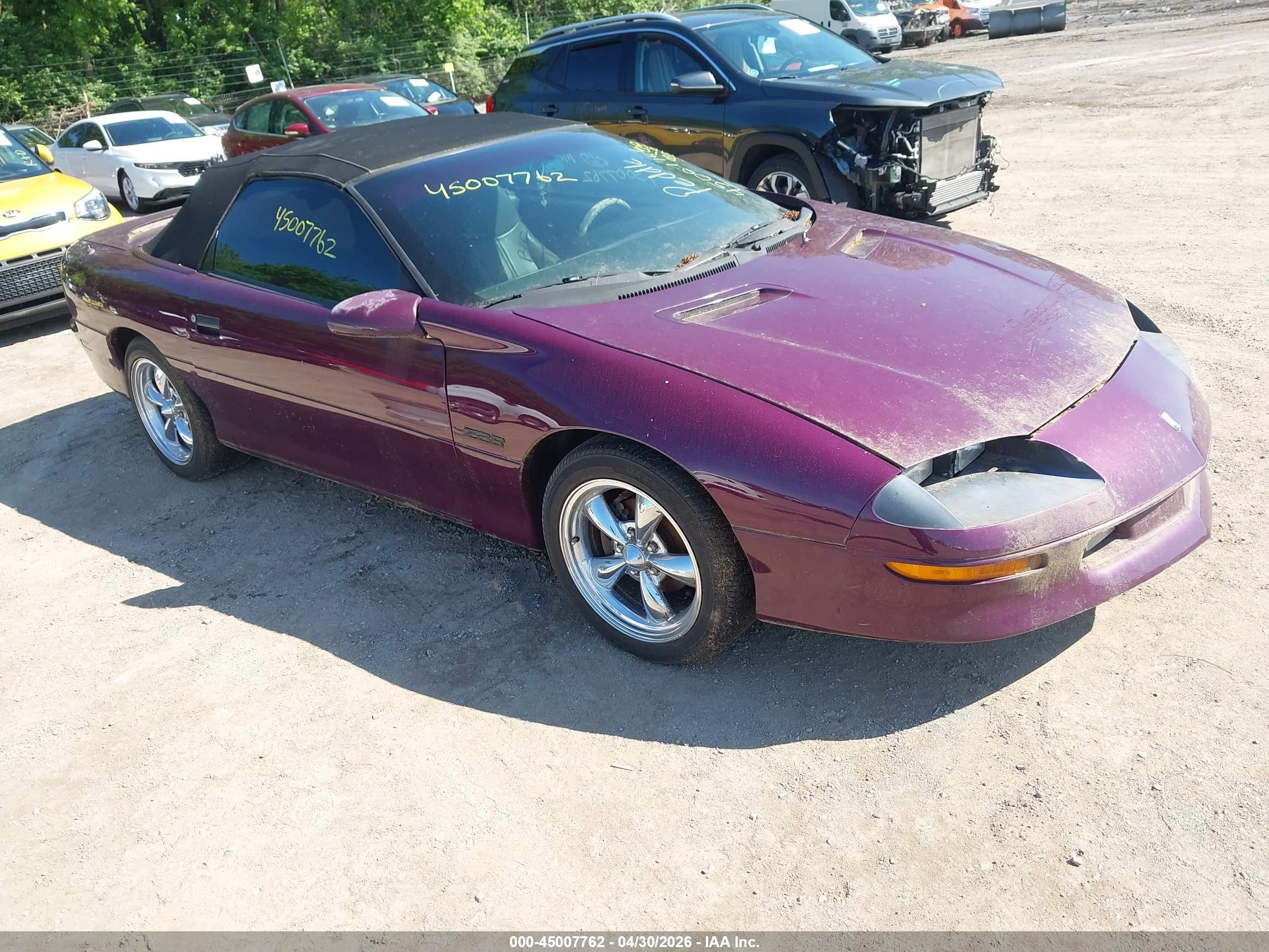 1995 Chevrolet Camaro Z28, VIN 2G1FP32P2S2111497 — Normal wear