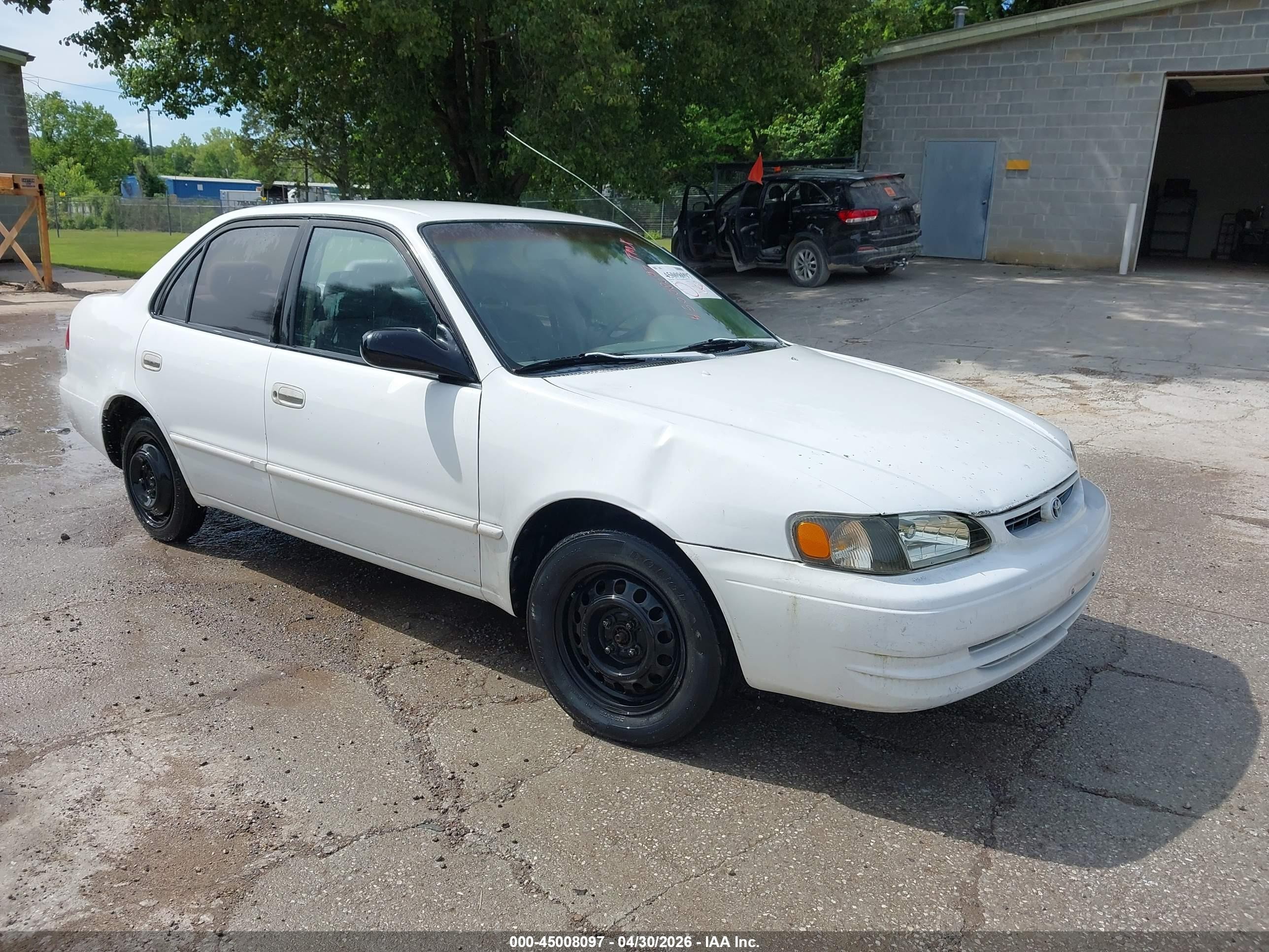 2000 Toyota Corolla CE, VIN 1NXBR12E7YZ367068 — Normal wear