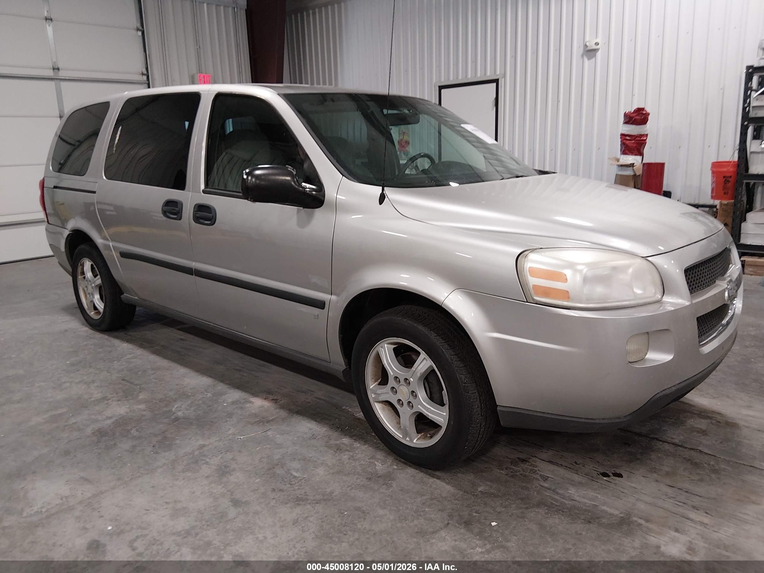 2008 Chevrolet Uplander LS, VIN 1GNDV23148D140602 — Side