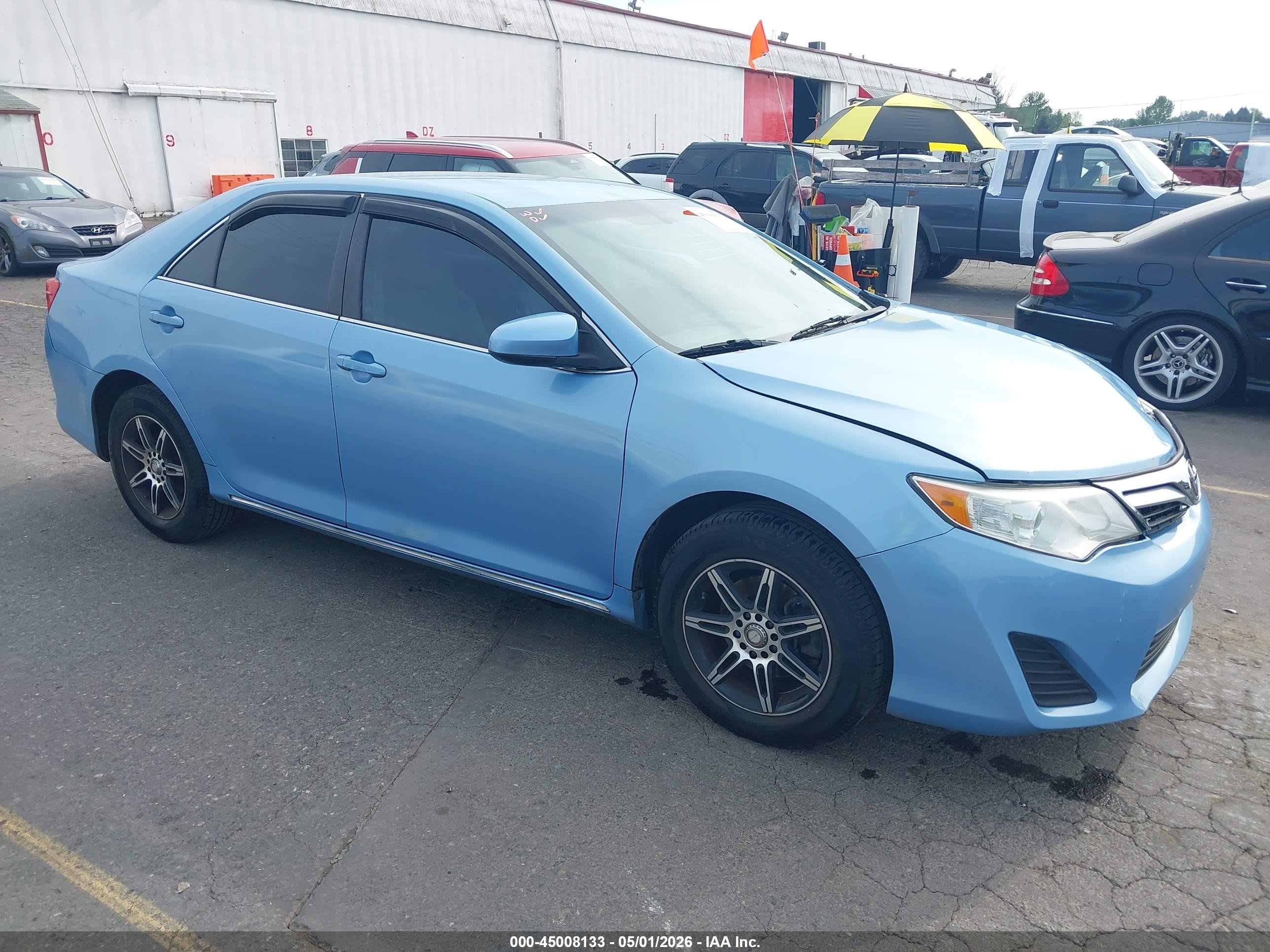 2013 Toyota Camry LE, VIN 4T4BF1FK9DR329317 — Side