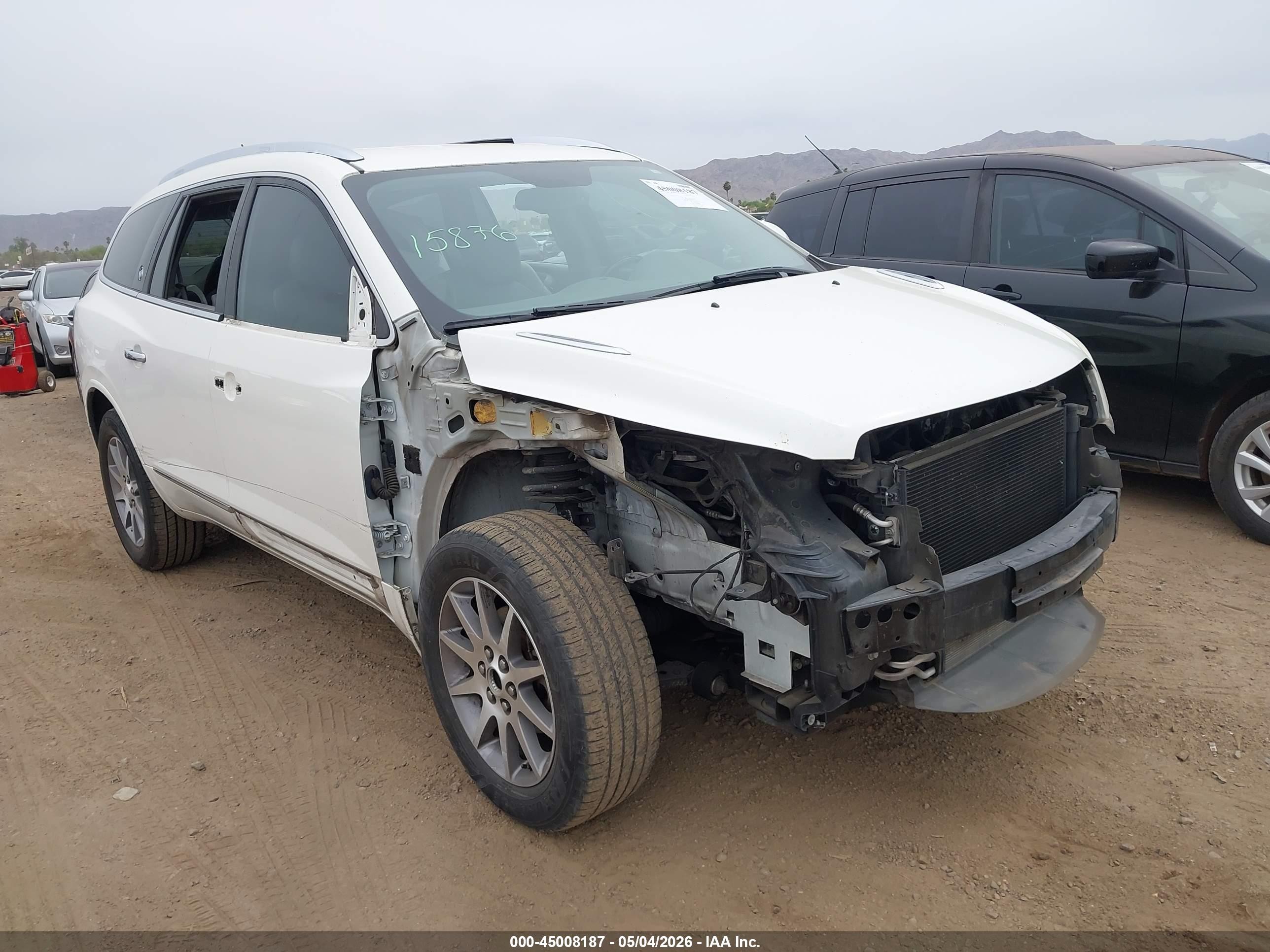 2013 Buick Enclave Leather, VIN 5GAKRCKD7DJ265242 — Front end