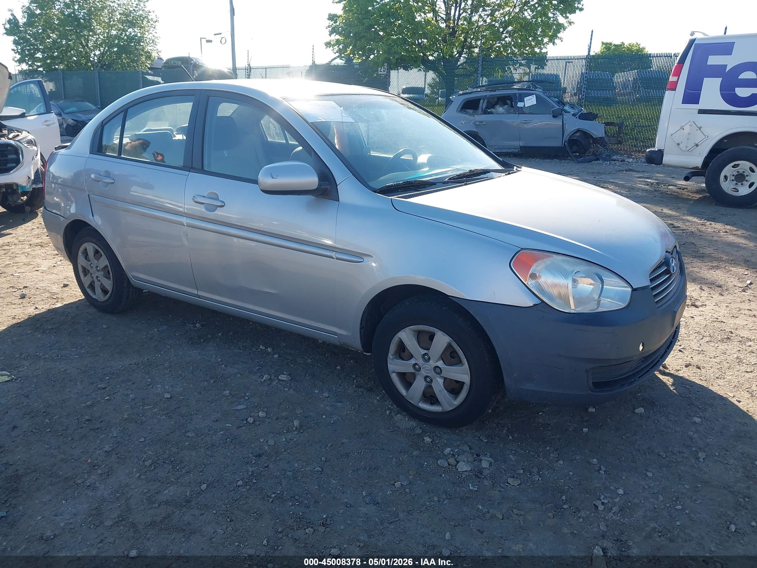 2010 Hyundai Accent GLS, VIN KMHCN4ACXAU518637 — Side