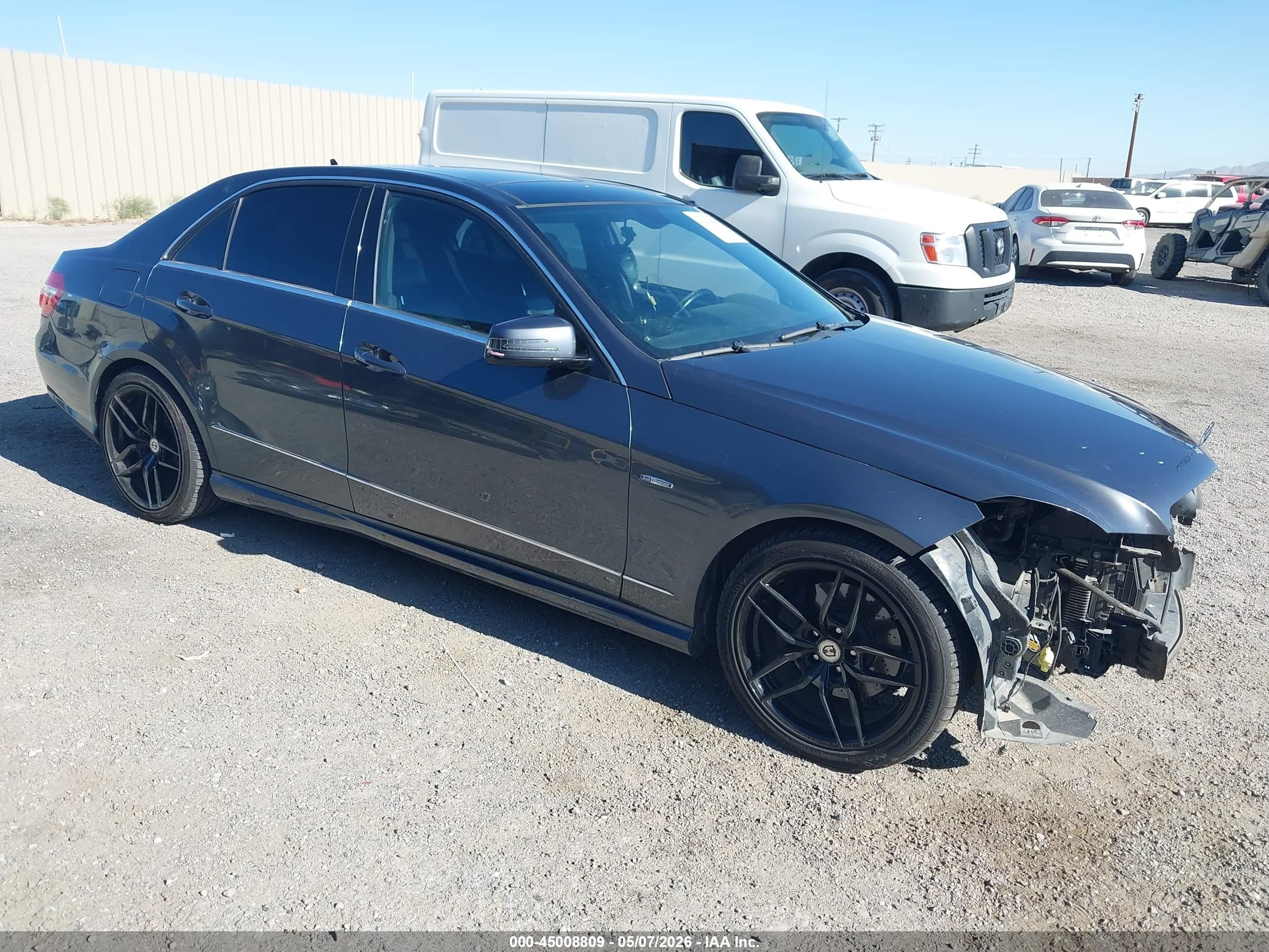 2012 Mercedes-Benz E 350 Luxury, VIN WDDHF5KB2CA630801 — Front end