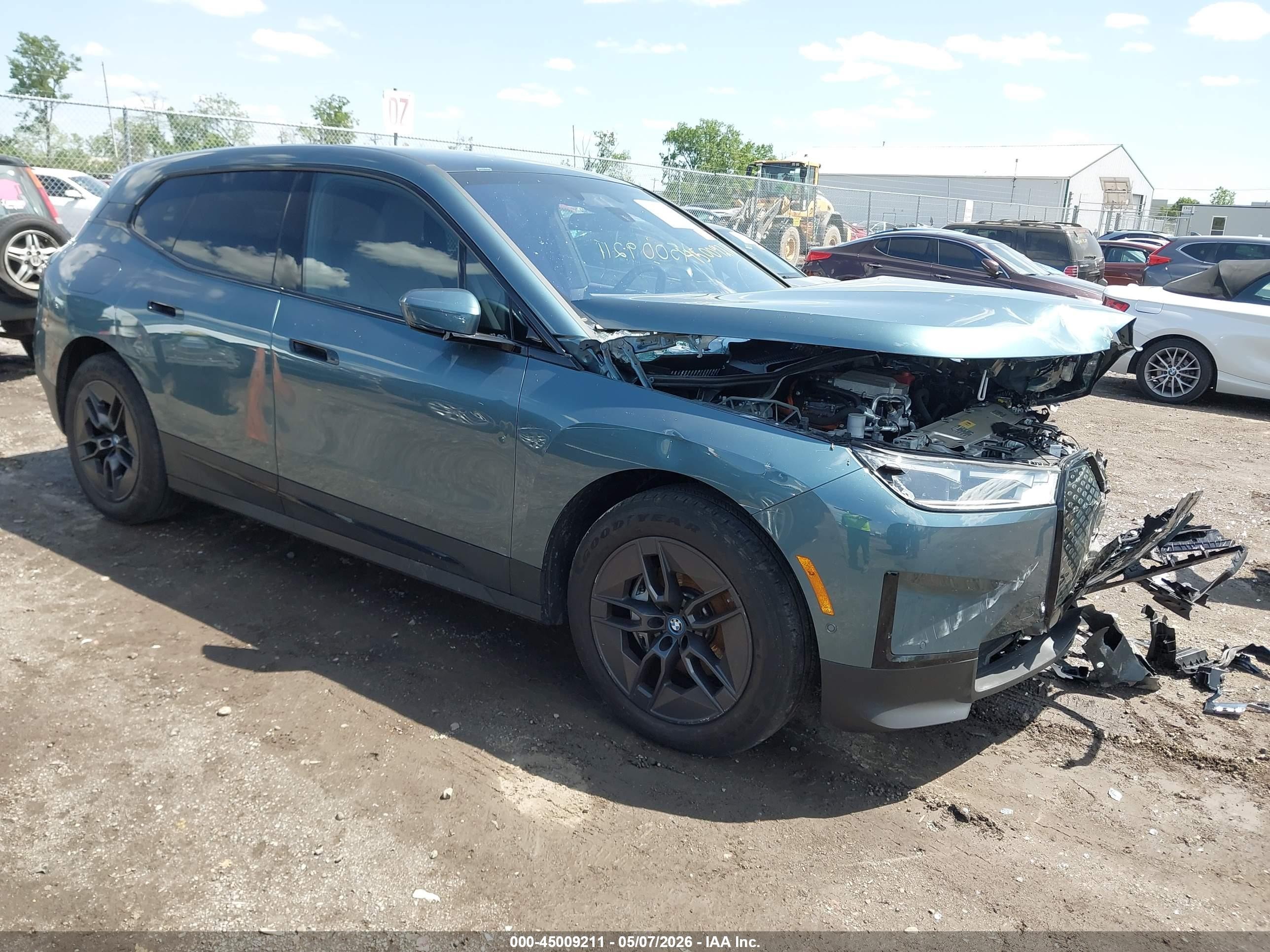 2025 BMW iX xDrive50, VIN WB523CF03SCU09700 — Front end