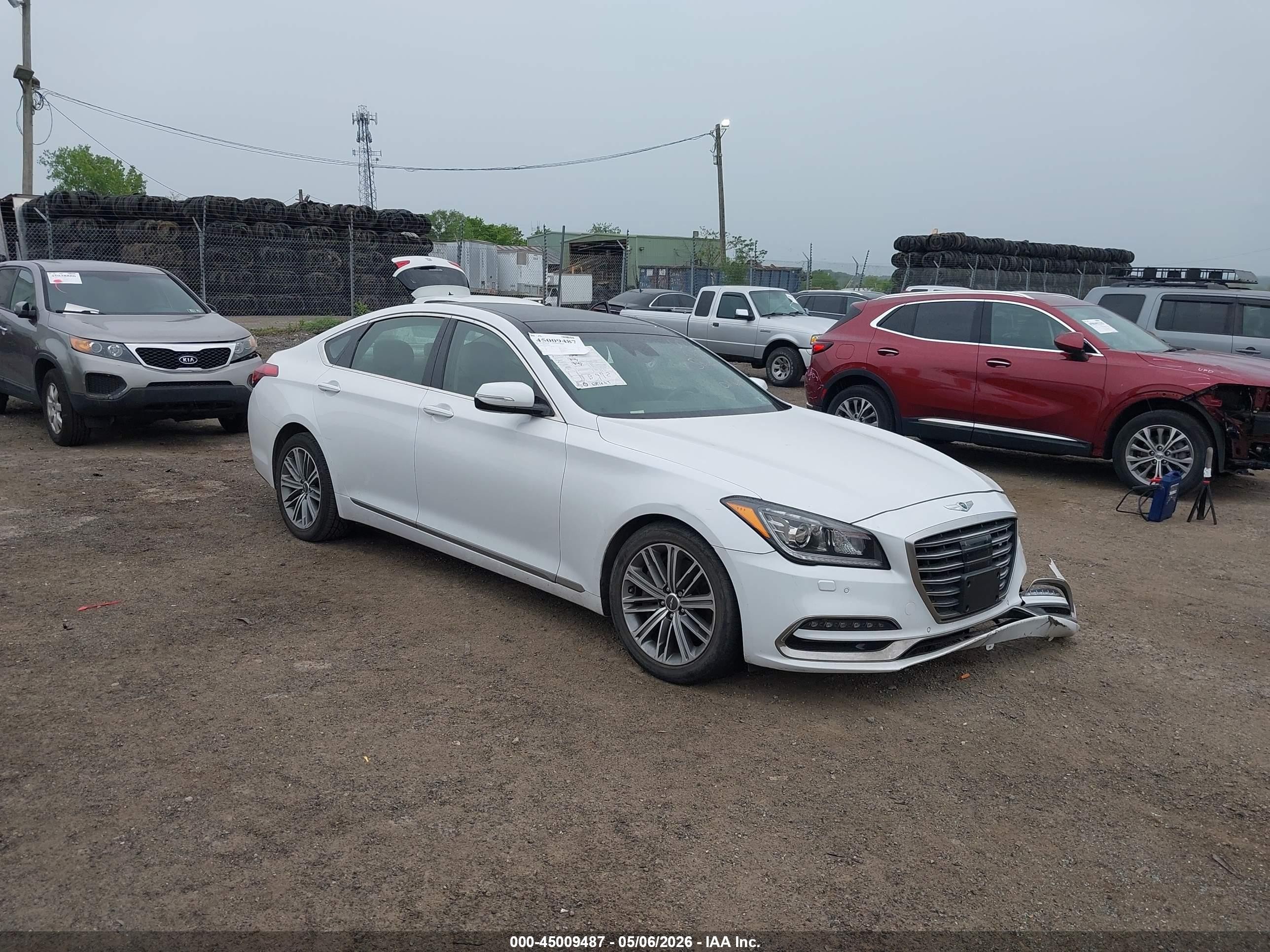 2018 Genesis G80 3.8L, VIN KMHGN4JE8JU238427 — Front end