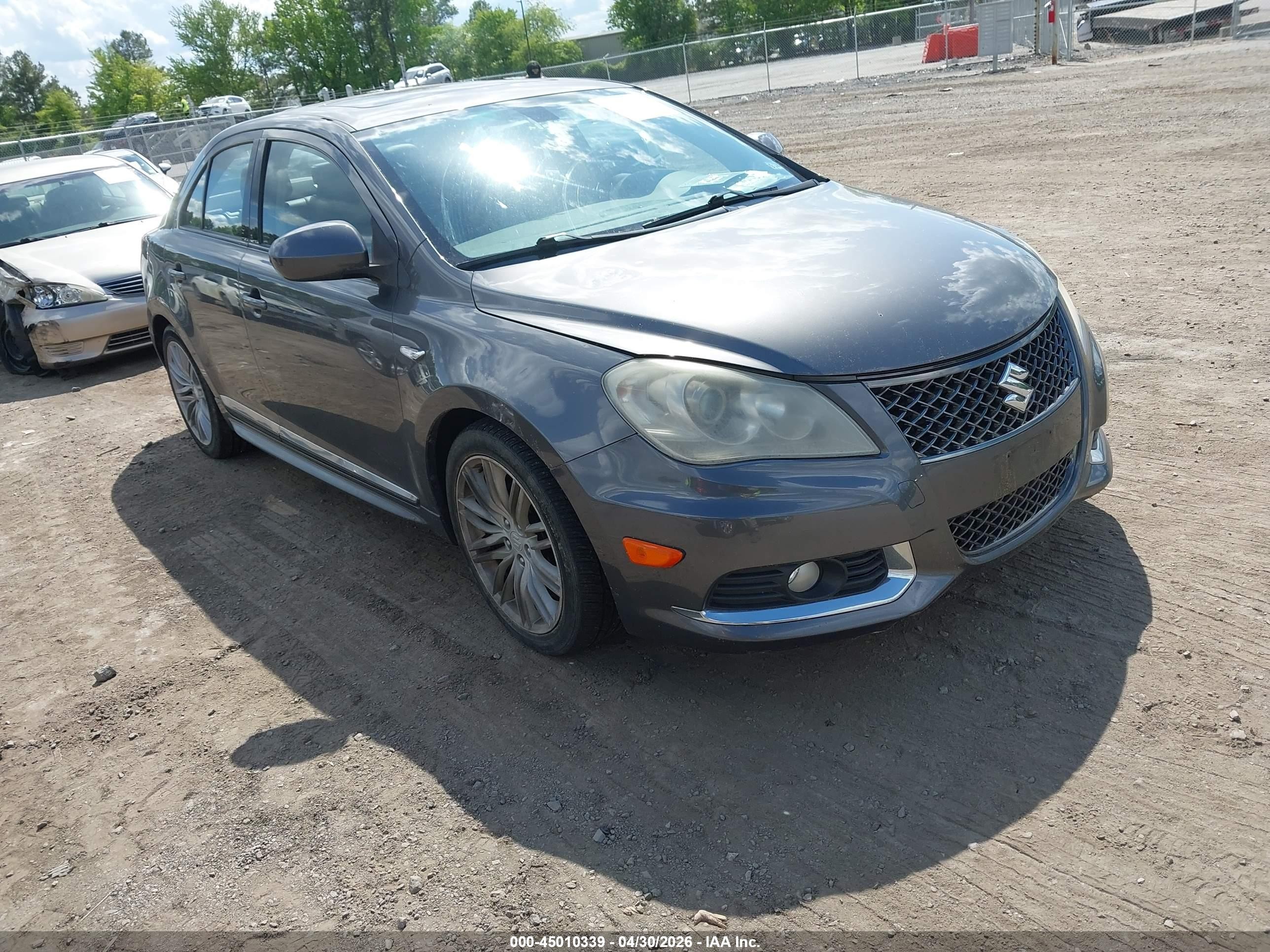 2012 Suzuki Kizashi SLS Sport, VIN JS2RF9A83C6100941 — Rear end