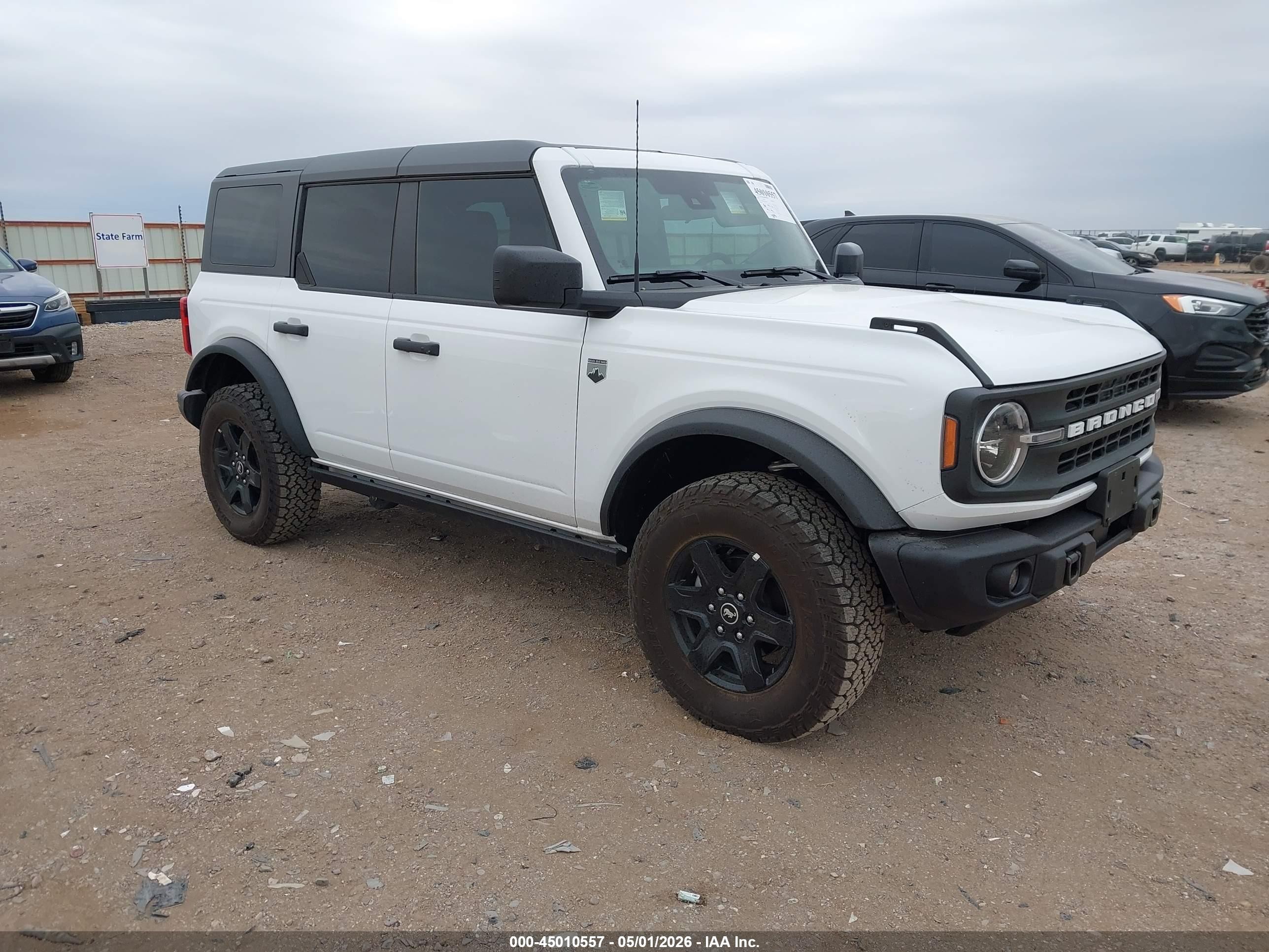 2025 Ford Bronco Big Bend, VIN 1FMEE7BH2SLB09852 — Rear end