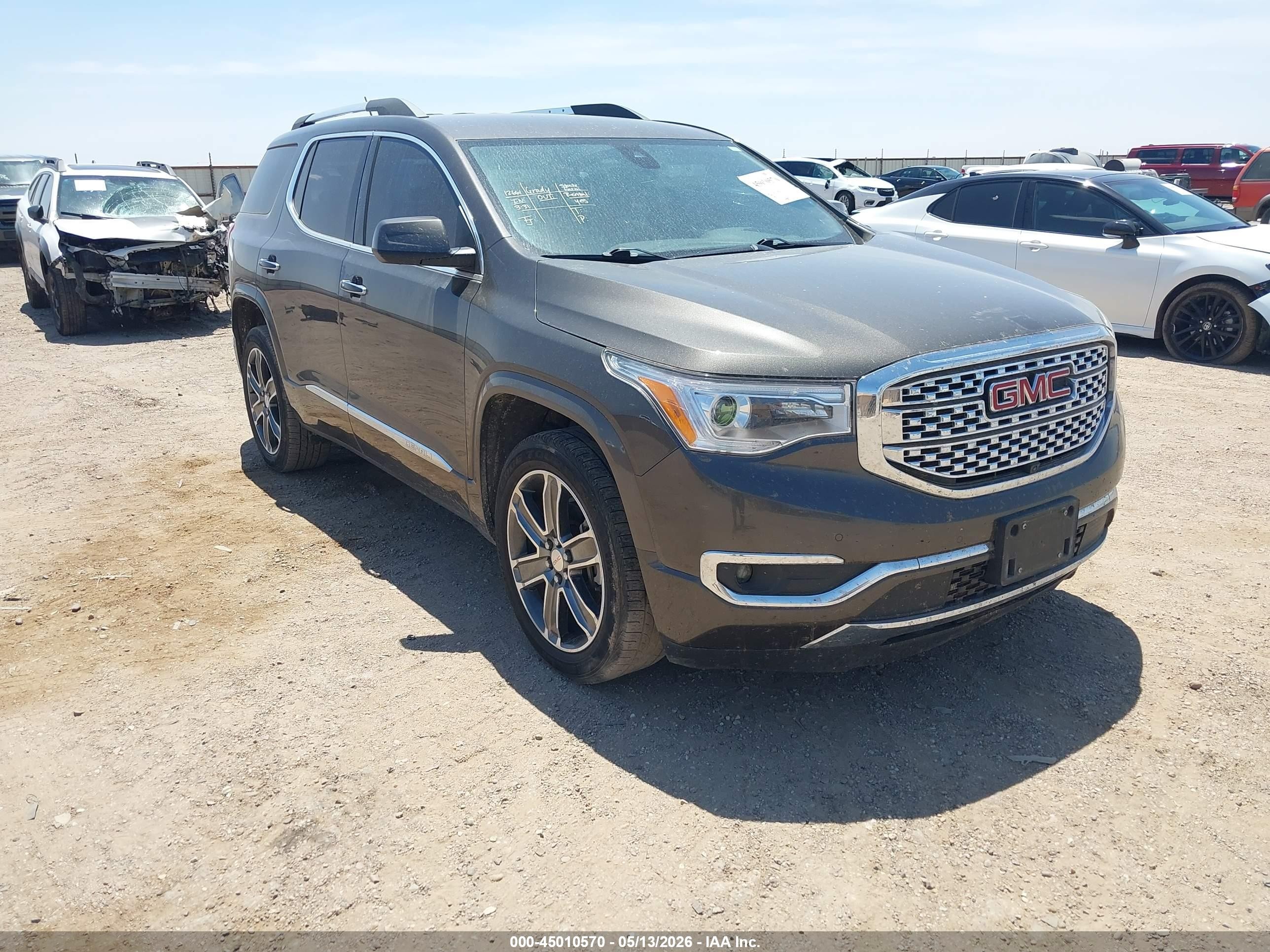 2019 GMC Acadia Denali, VIN 1GKKNPLS0KZ154307 — Rear end