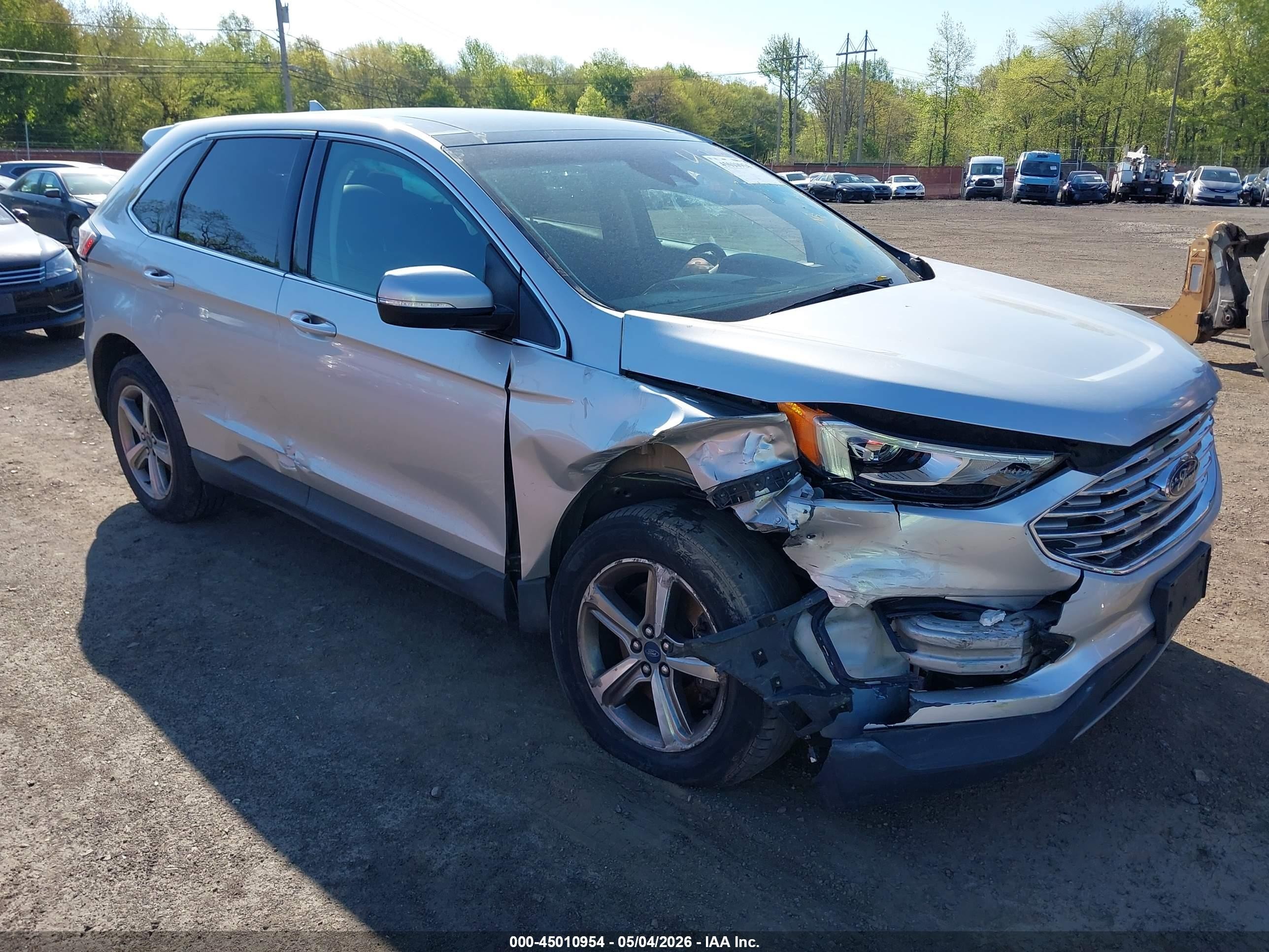 2019 Ford Edge SEL, VIN 2FMPK4J9XKBB33567 — Front end