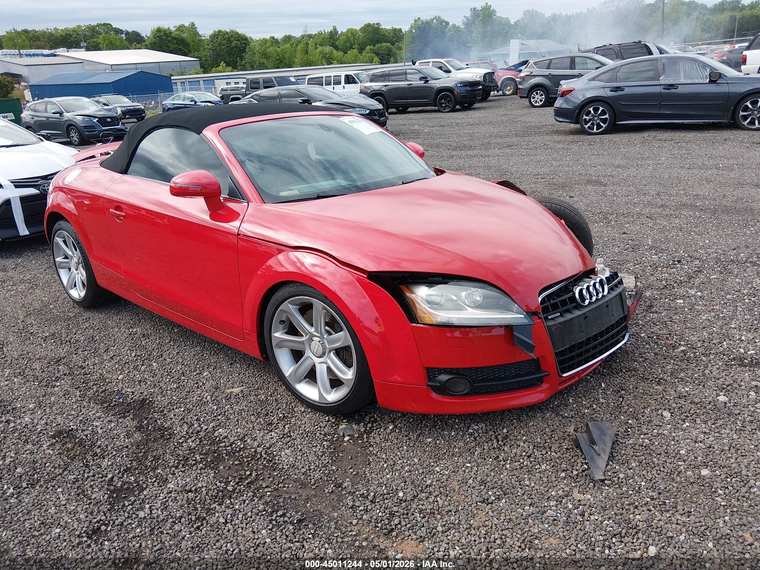 2008 Audi TT 3.2L, VIN TRURD38J481037736 — Side