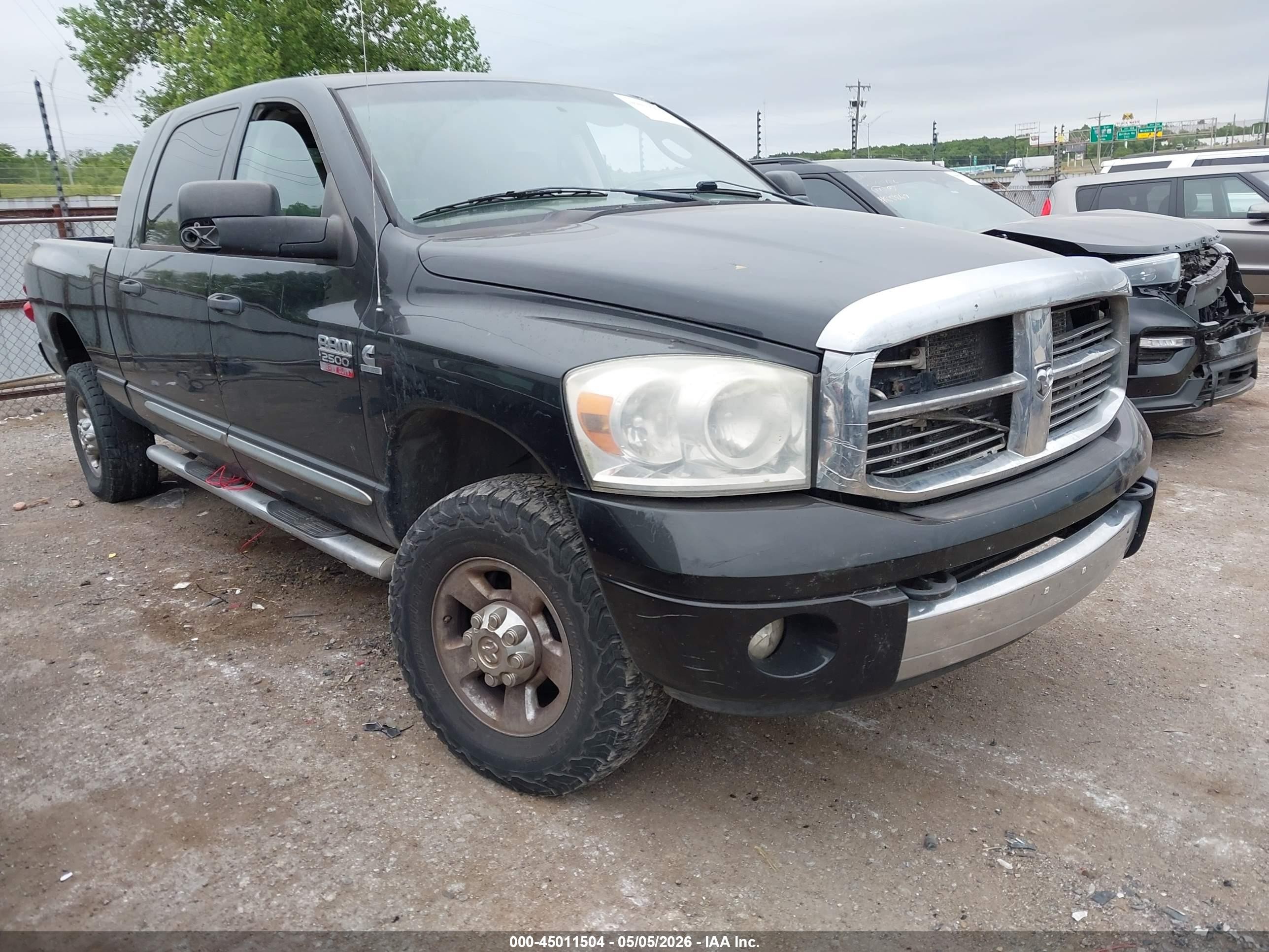 2008 Dodge 2500 SXT, VIN 3D7KS29A88G208232 — Engine fire