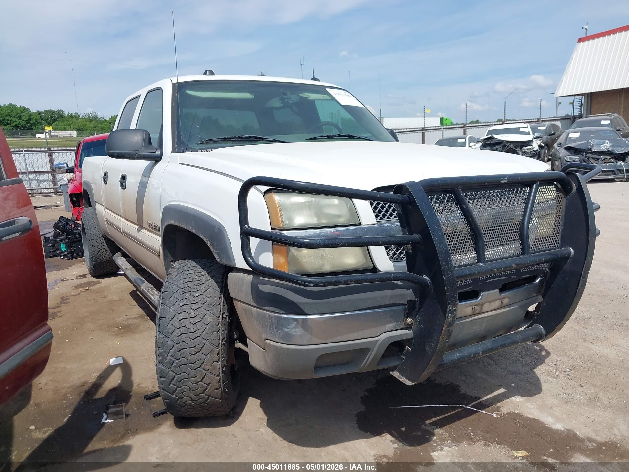 2005 Chevrolet Silverado 1500HD LT, VIN 1GCGC13U05F811831 — Град