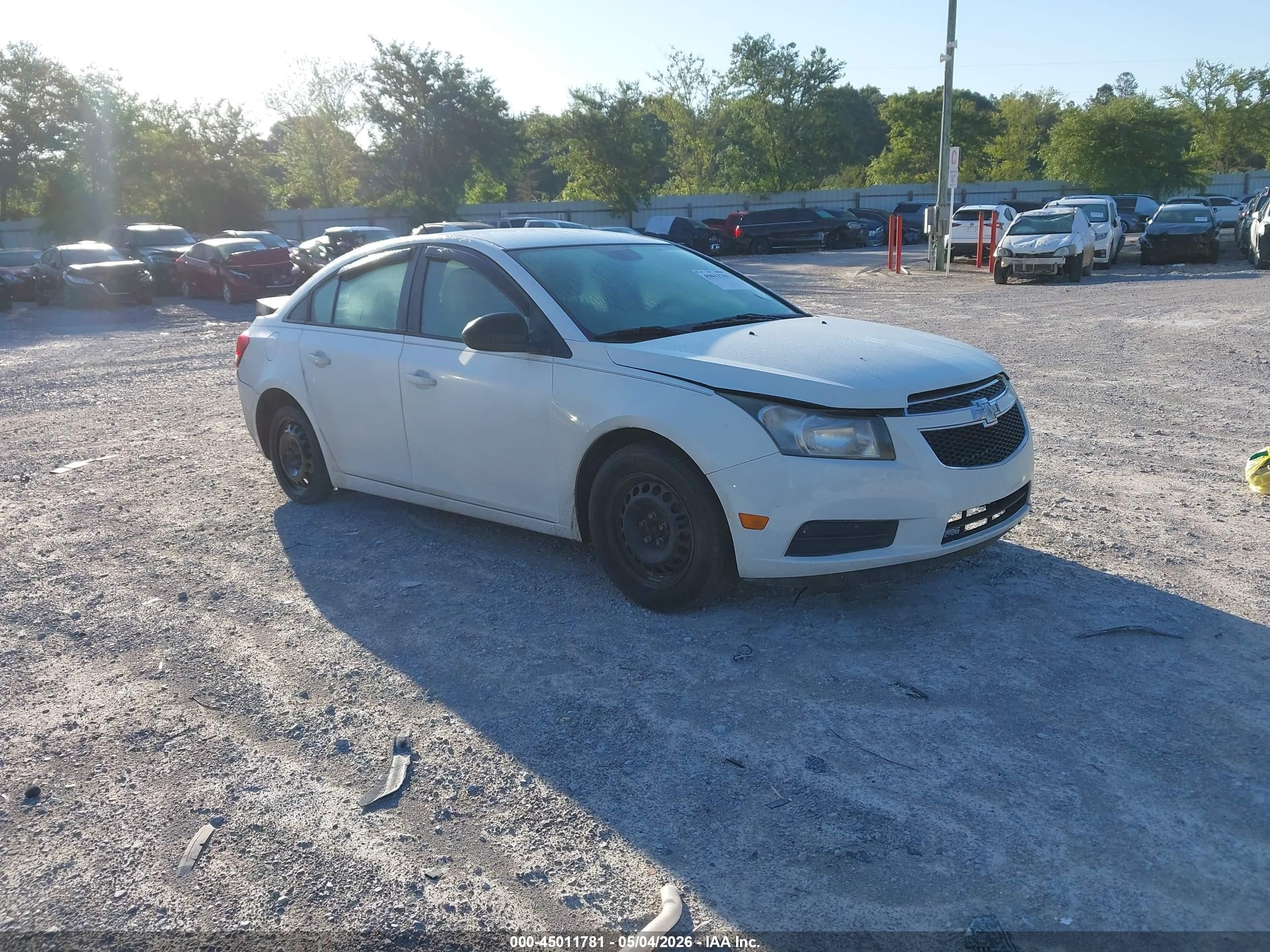 2014 Chevrolet Cruze LS, VIN 1G1PA5SH2E7246146 — Rear end