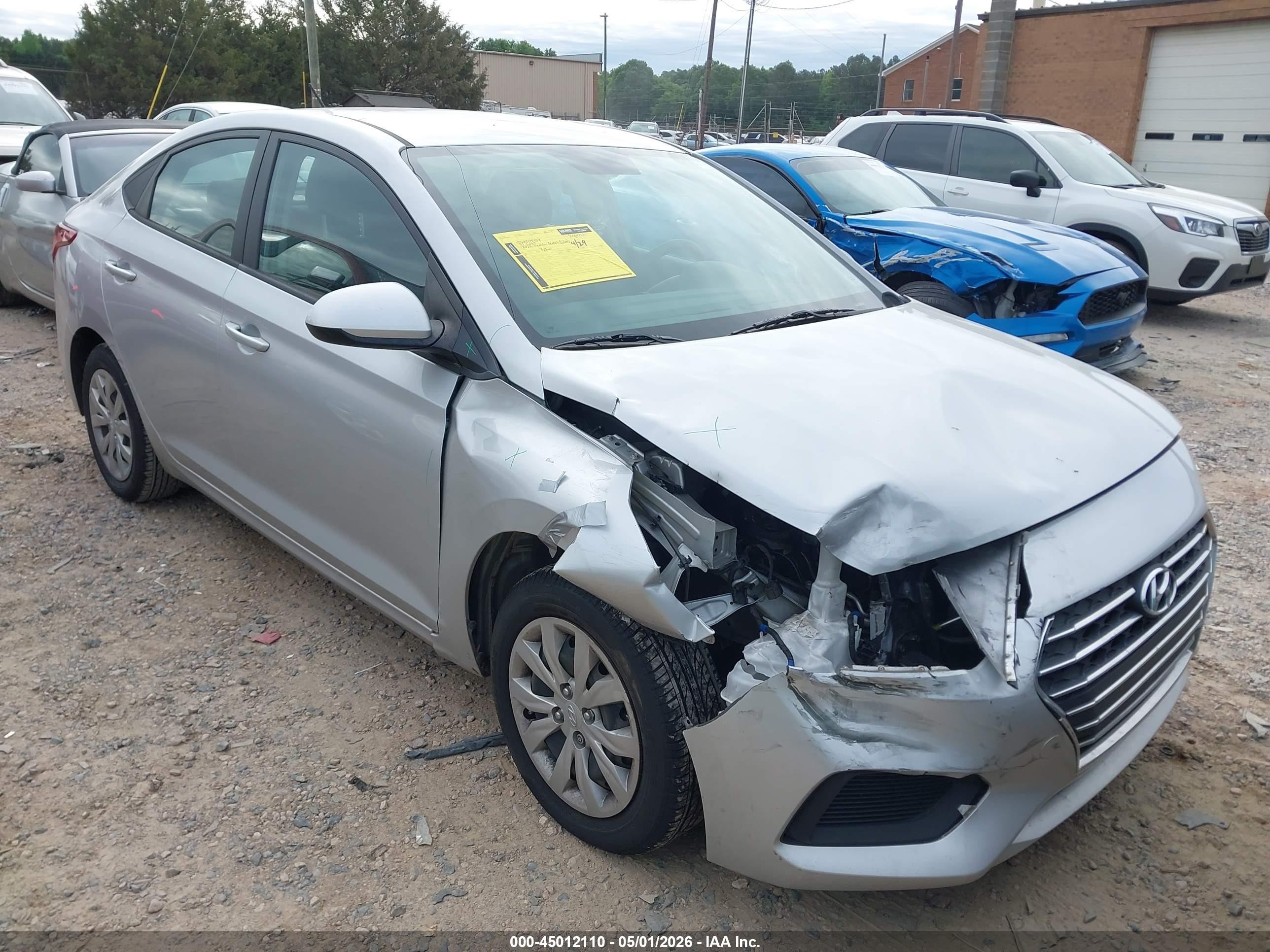 2022 Hyundai Accent SE, VIN 3KPC24A6XNE165554 — Front end