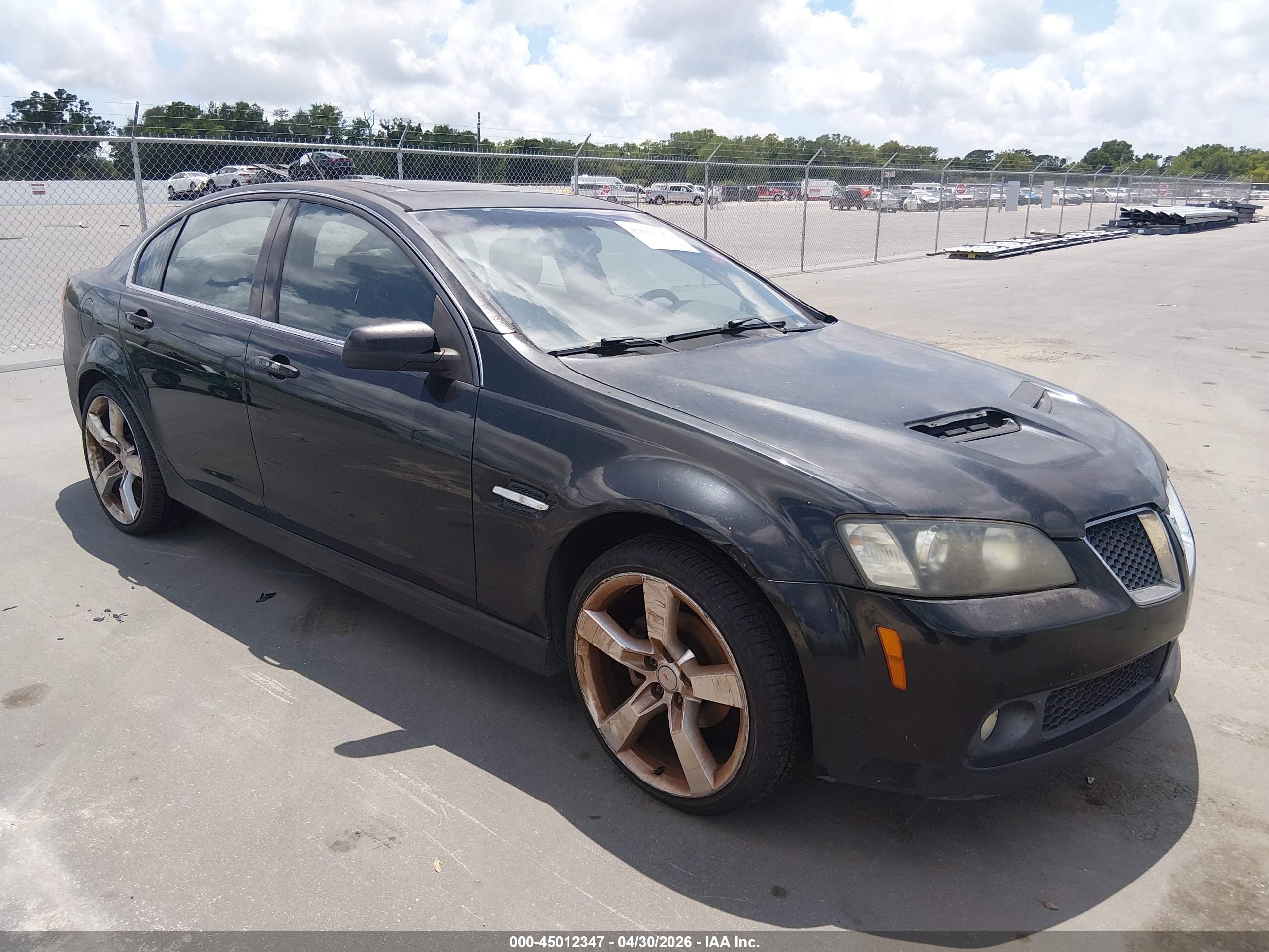 2008 Pontiac G8, VIN 6G2ER57798L125589 — Normal wear