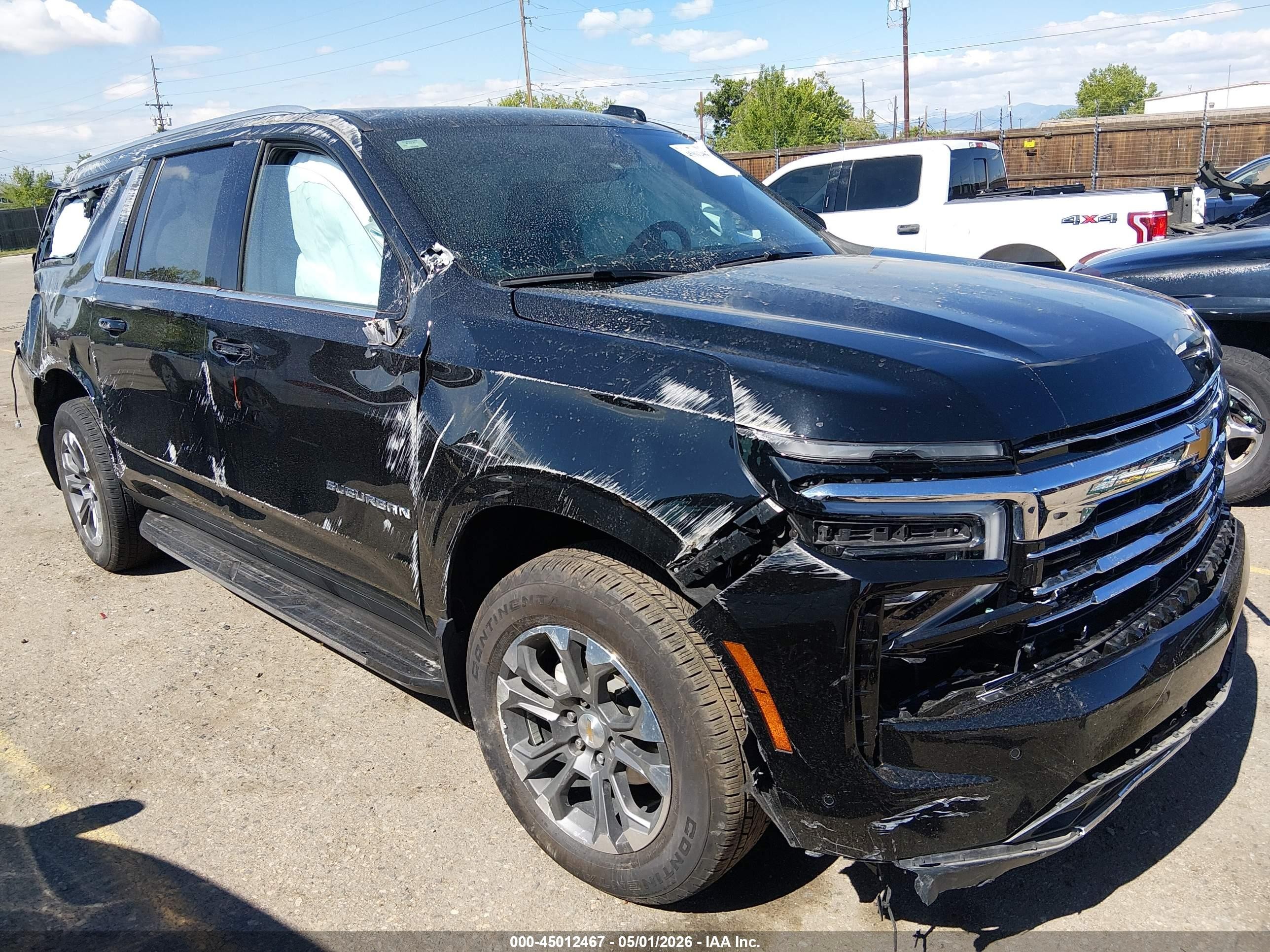 2025 Chevrolet Suburban LT, VIN 1GNS6CRD5SR294385 — Side
