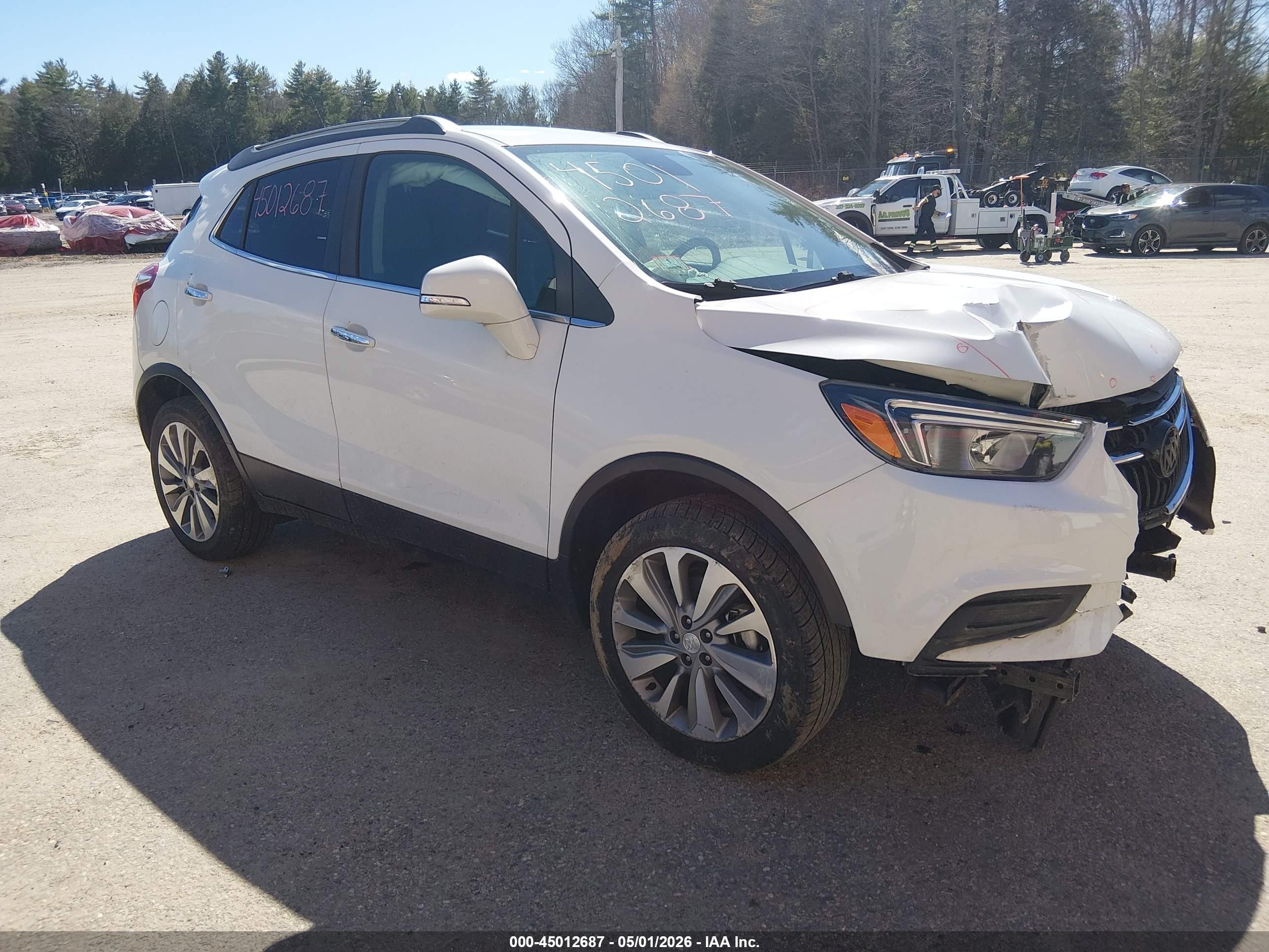 2018 Buick Encore Preferred, VIN KL4CJESB7JB631950 — Front end