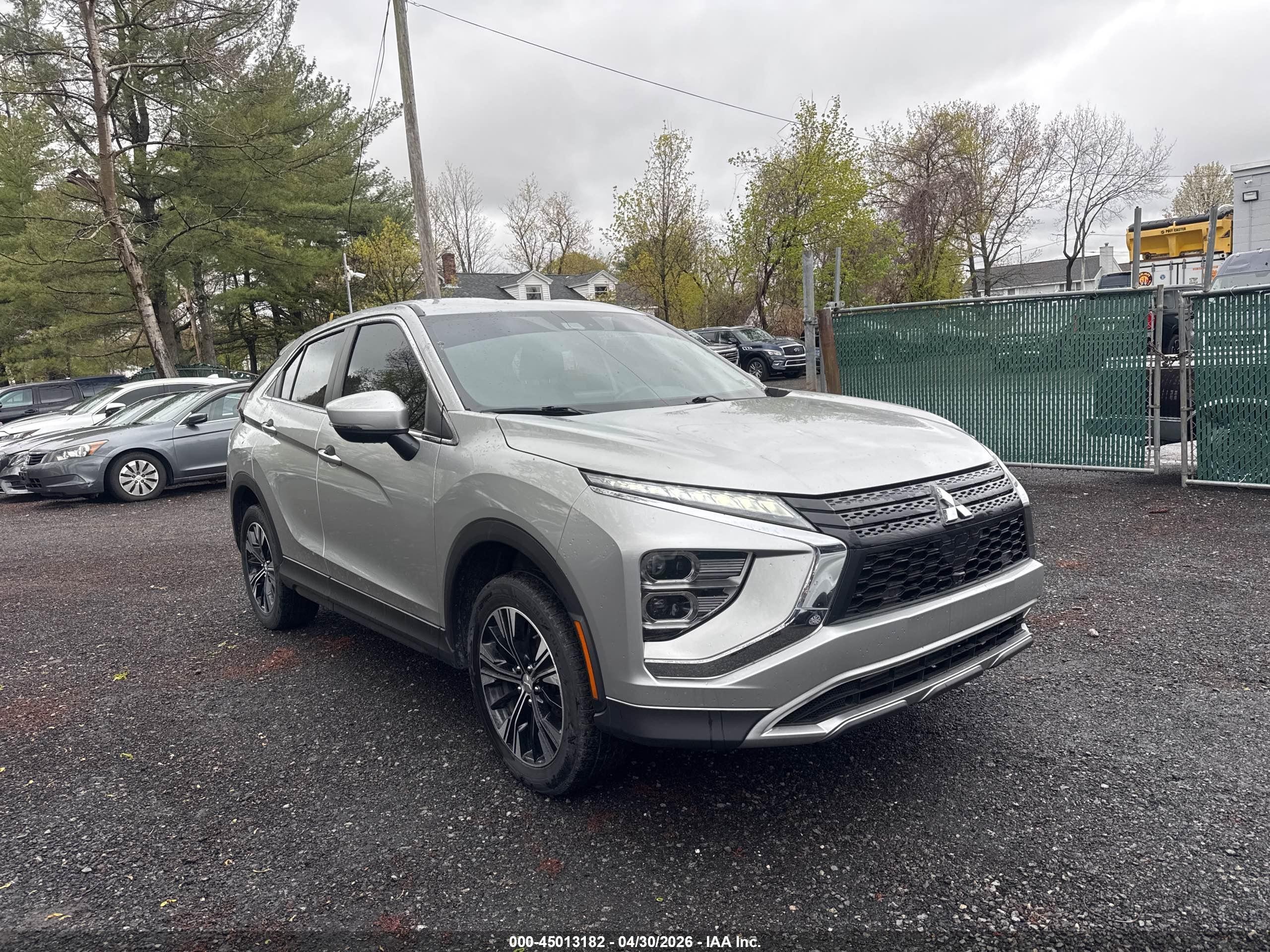 2022 Mitsubishi Eclipse Cross SE, VIN JA4ATWAA6NZ000877 — Not stated