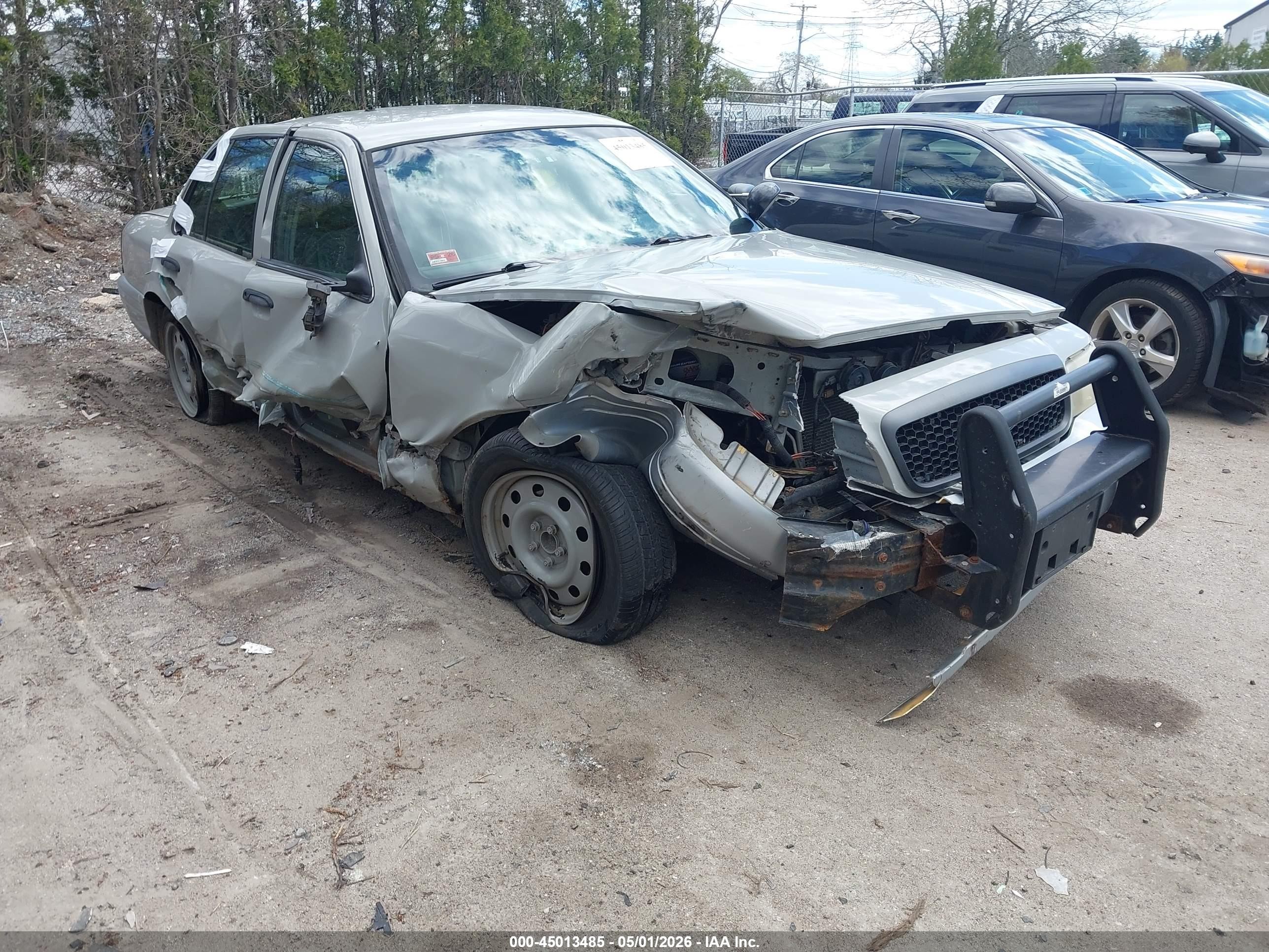 2010 Ford Police Interceptor, VIN 2FABP7BV5AX103364 — Front end