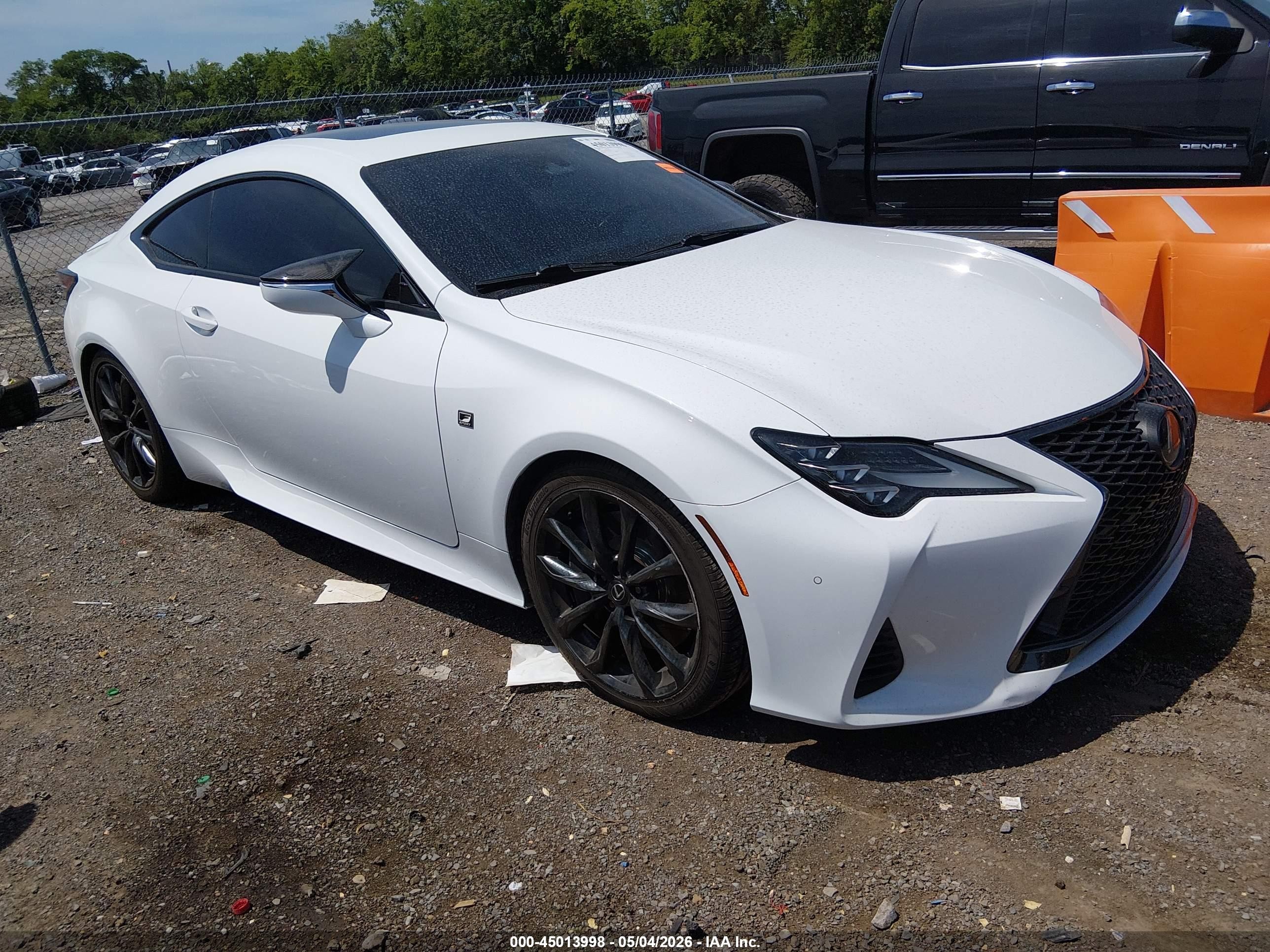 2019 Lexus RC 350, VIN JTHHZ5BC6K5019539 — Undercarriage