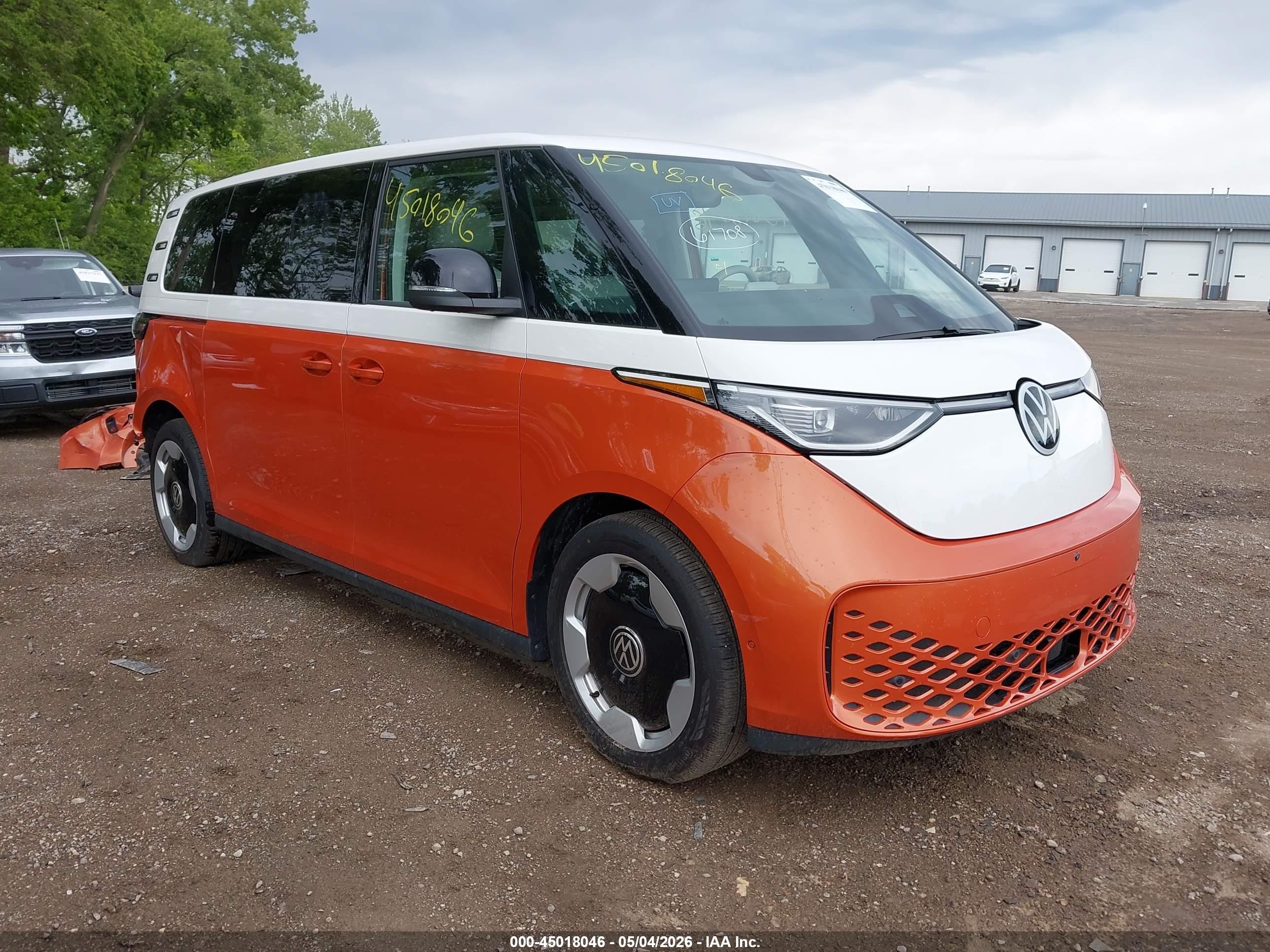2025 Volkswagen ID.Buzz, VIN WVGNYVEB8SH056211 — Rear end