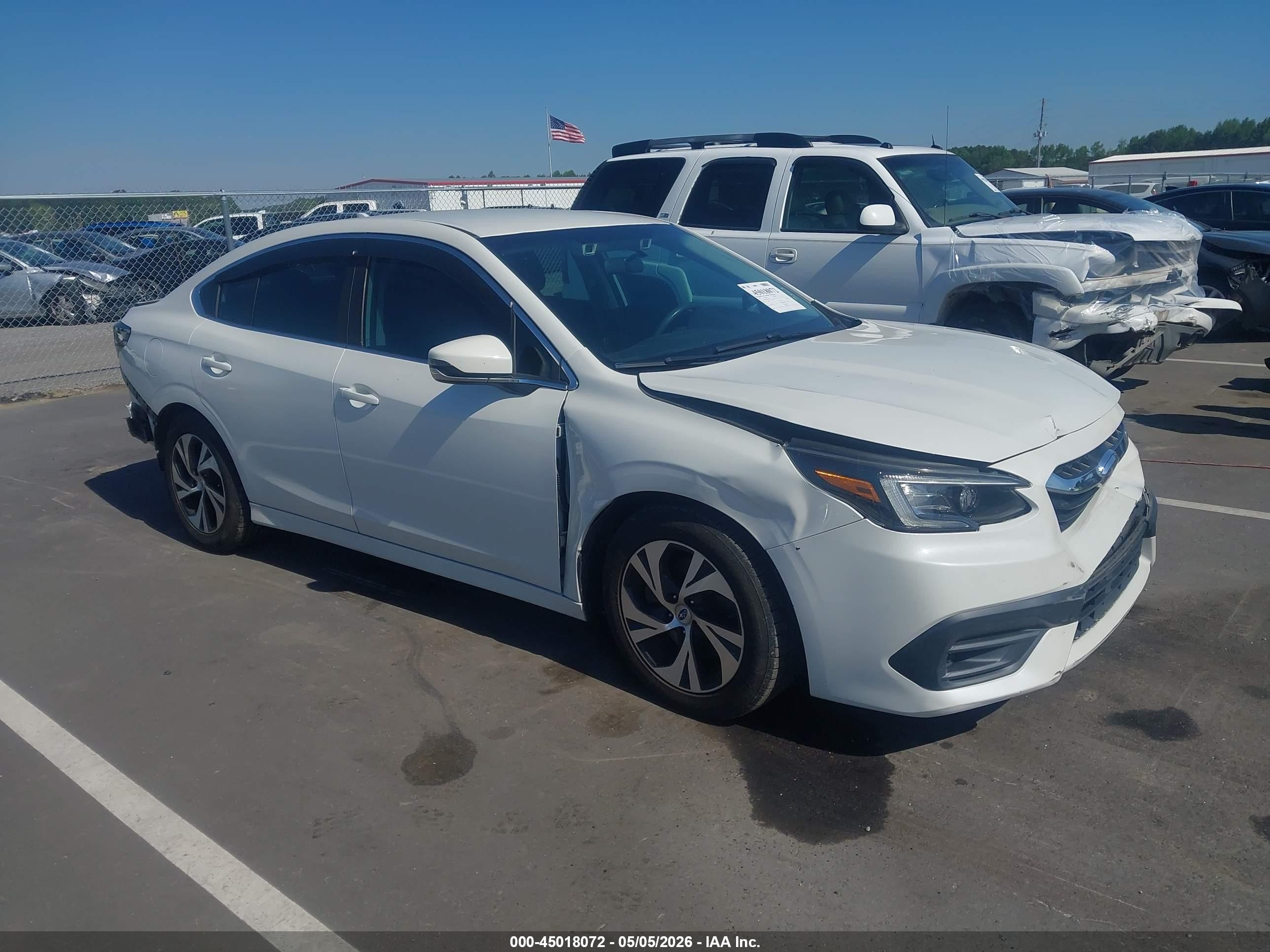 2021 Subaru Legacy Premium, VIN 4S3BWAC66M3012378 — Rear end