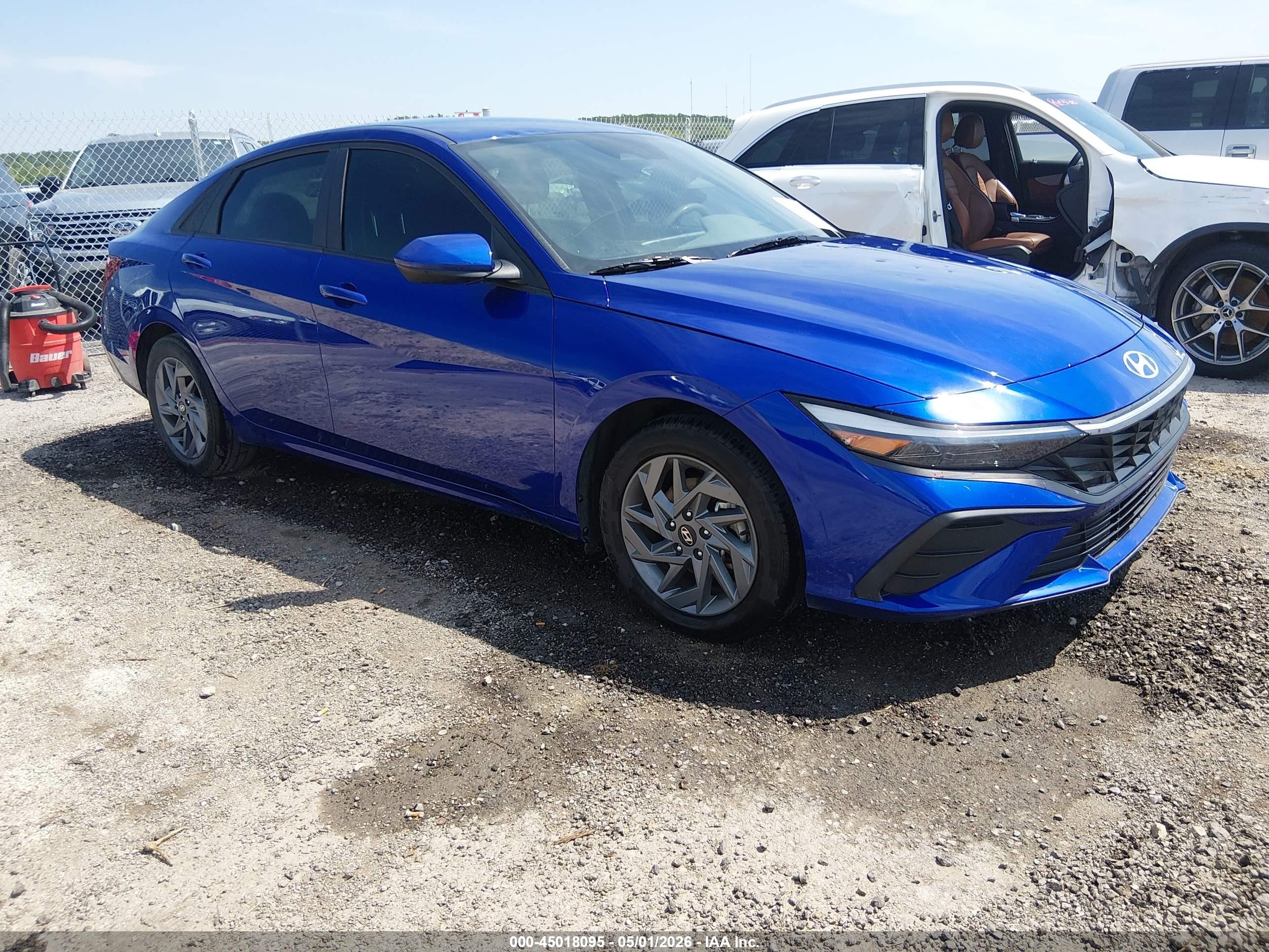 2024 Hyundai Elantra SEL, VIN KMHLM4DG8RU701404 — Hail