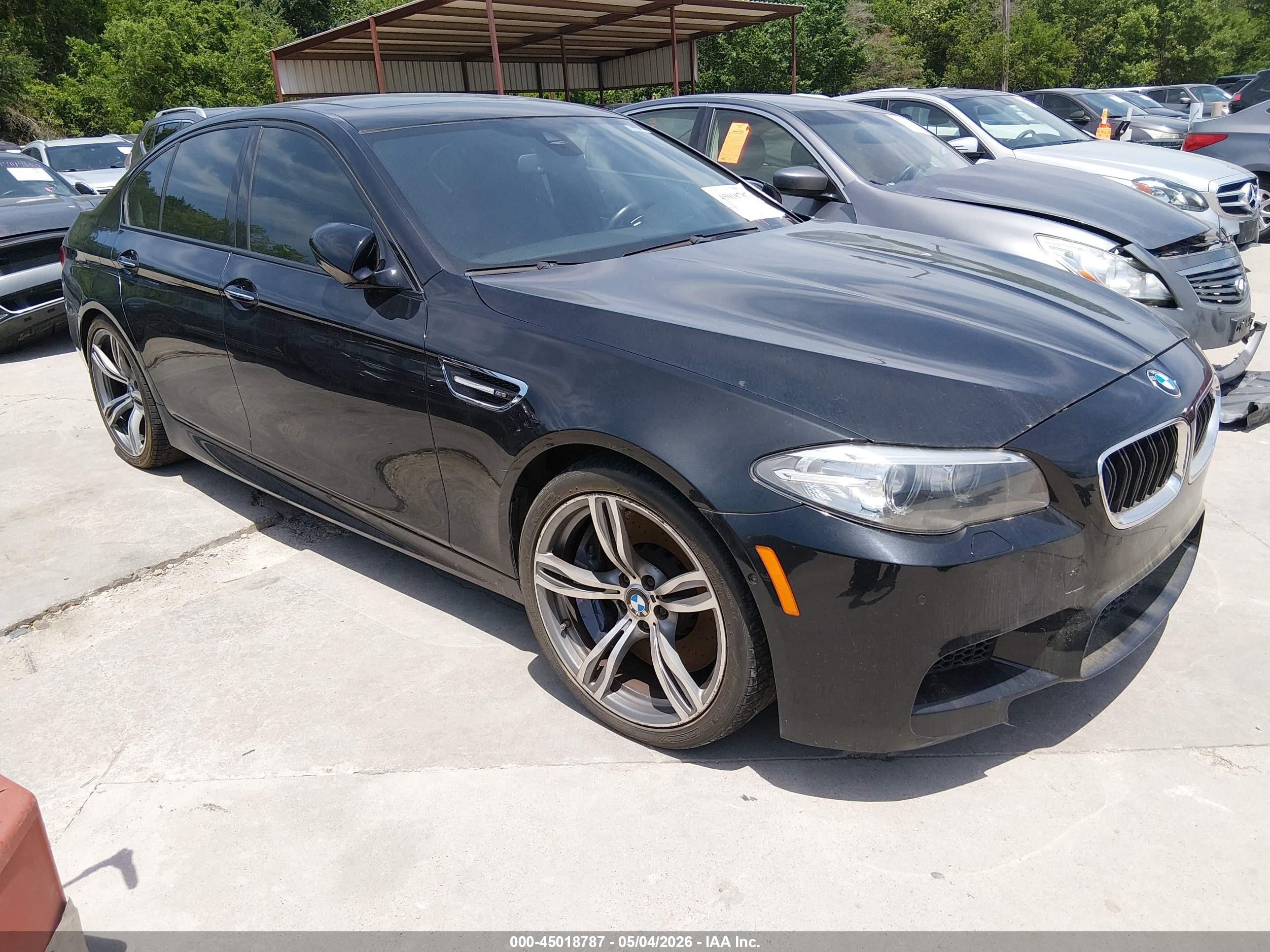 2014 BMW M5, VIN WBSFV9C55ED097745 — Обычный износ