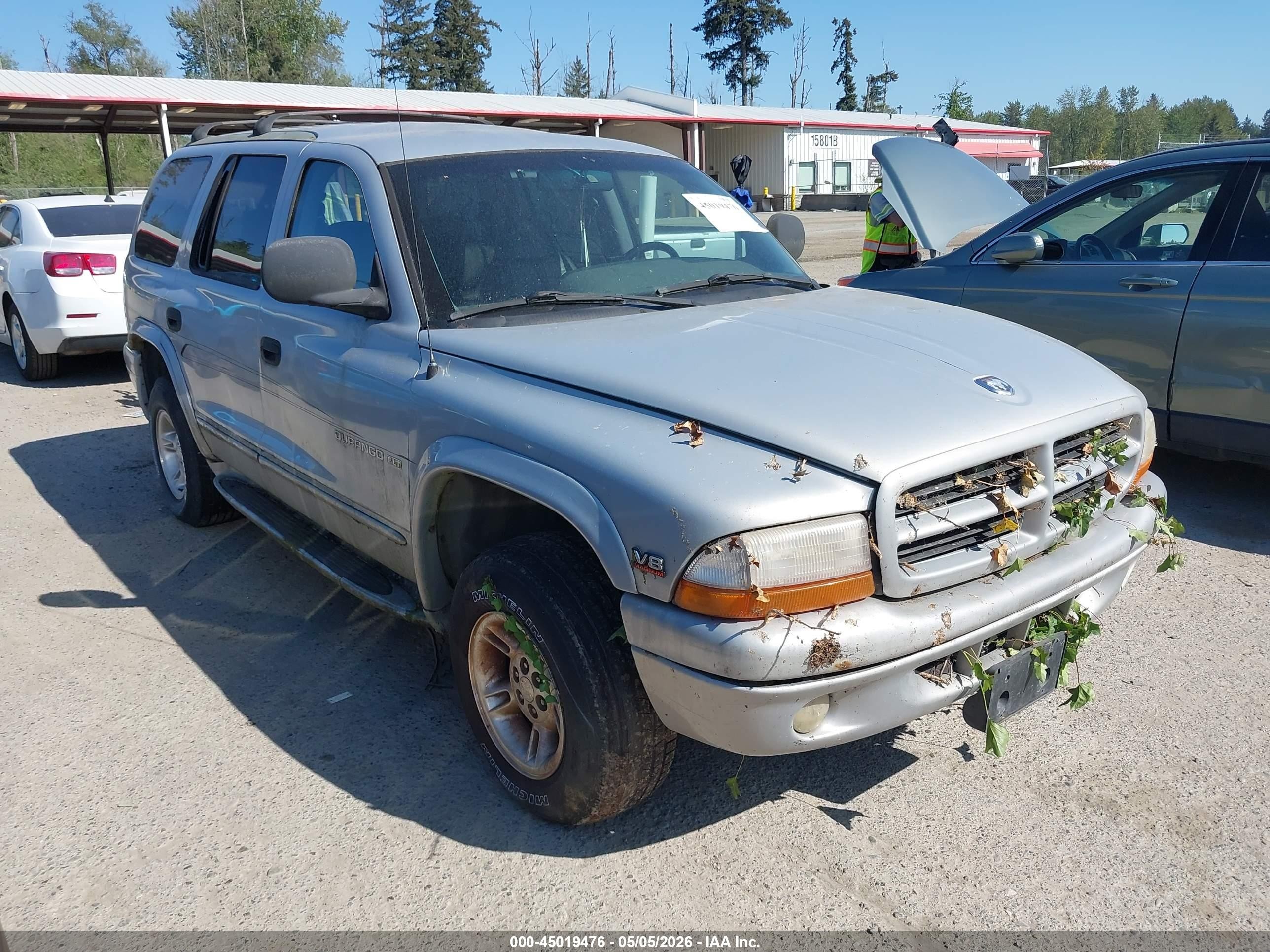 1998 Dodge Durango, VIN 1B4HS28Z1WF121425 — Normal wear