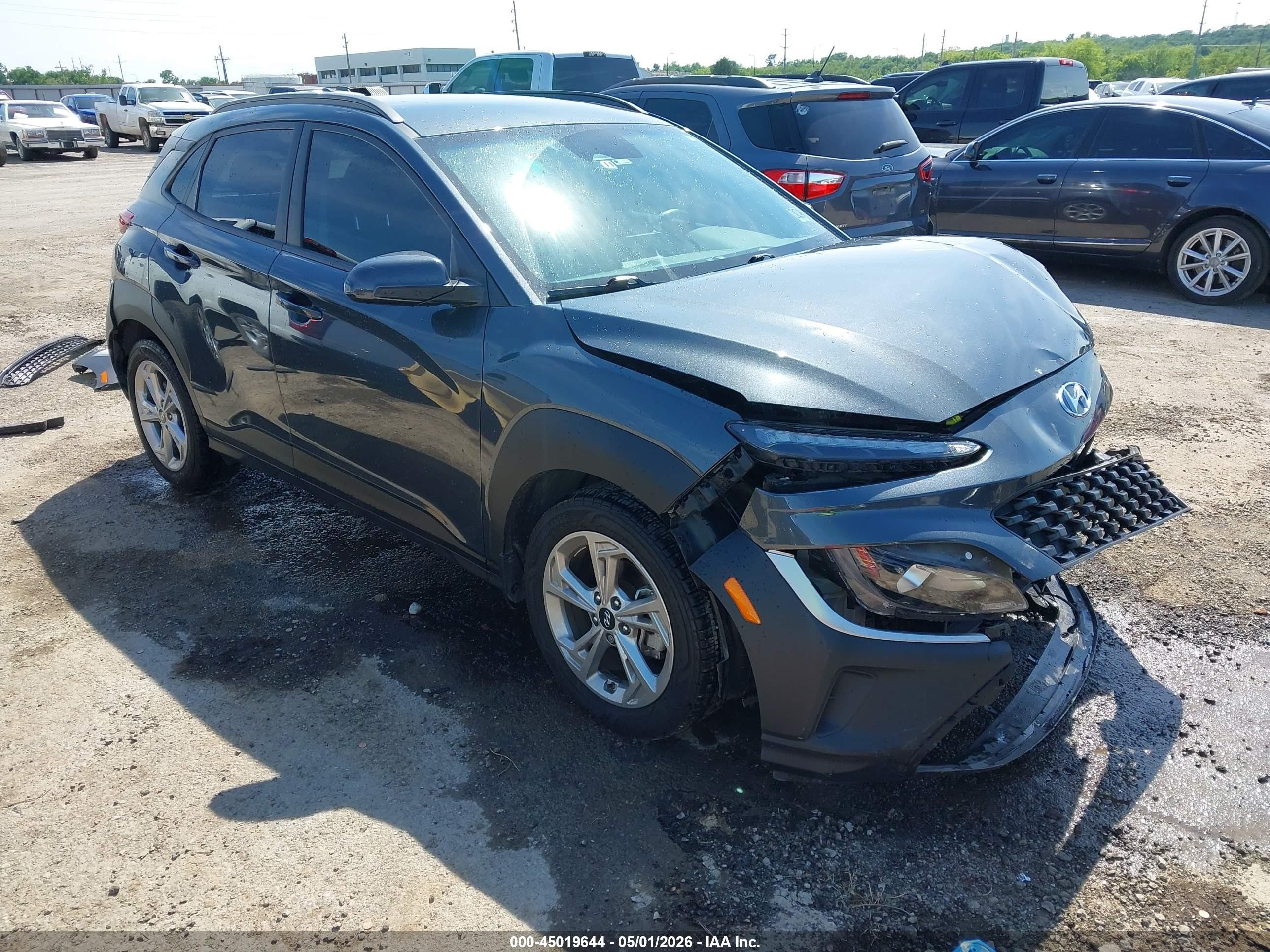 2022 Hyundai Kona SEL, VIN KM8K62AB6NU816578 — Перед