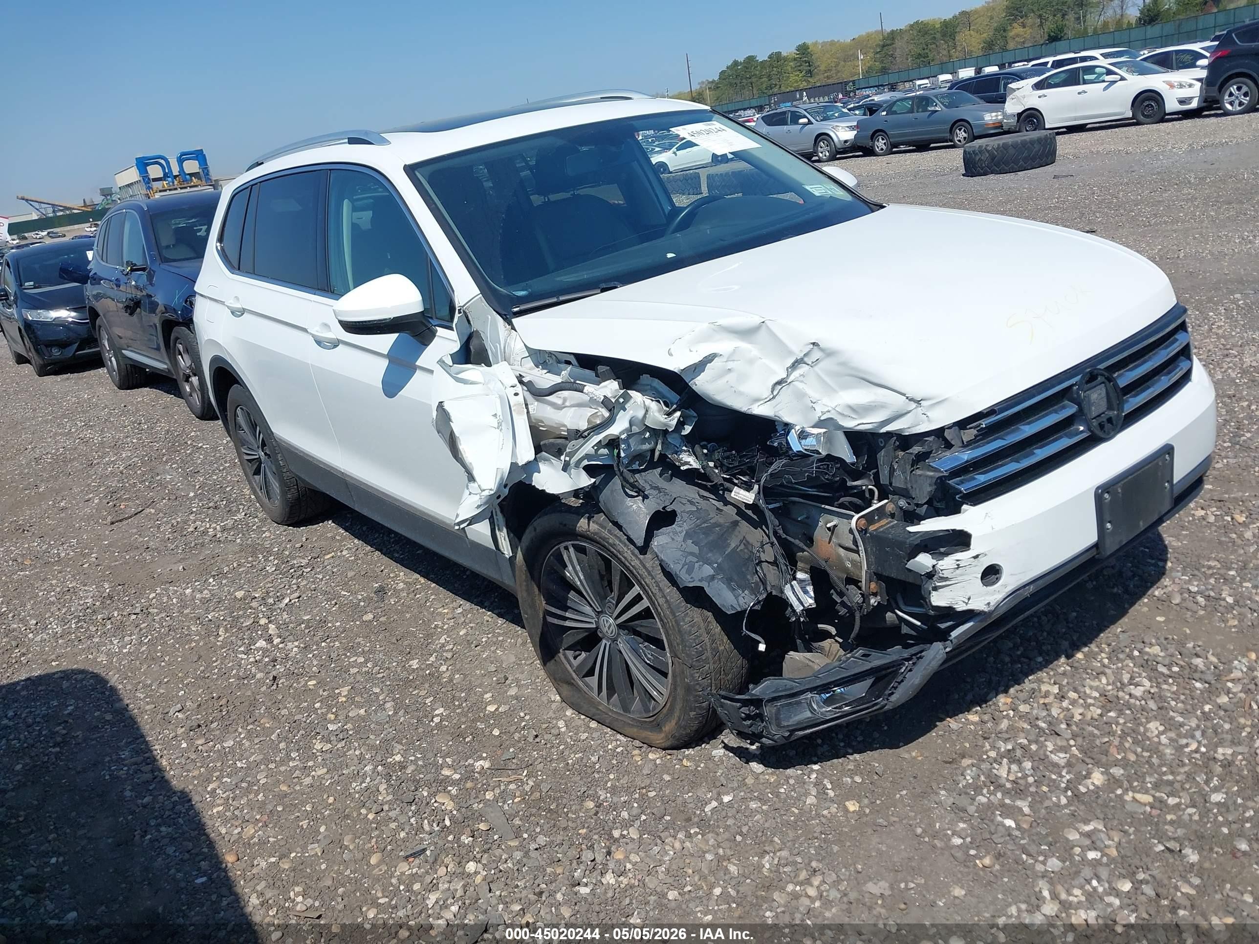 2018 Volkswagen Tiguan SEL, VIN 3VV2B7AX3JM145878 — Normal wear