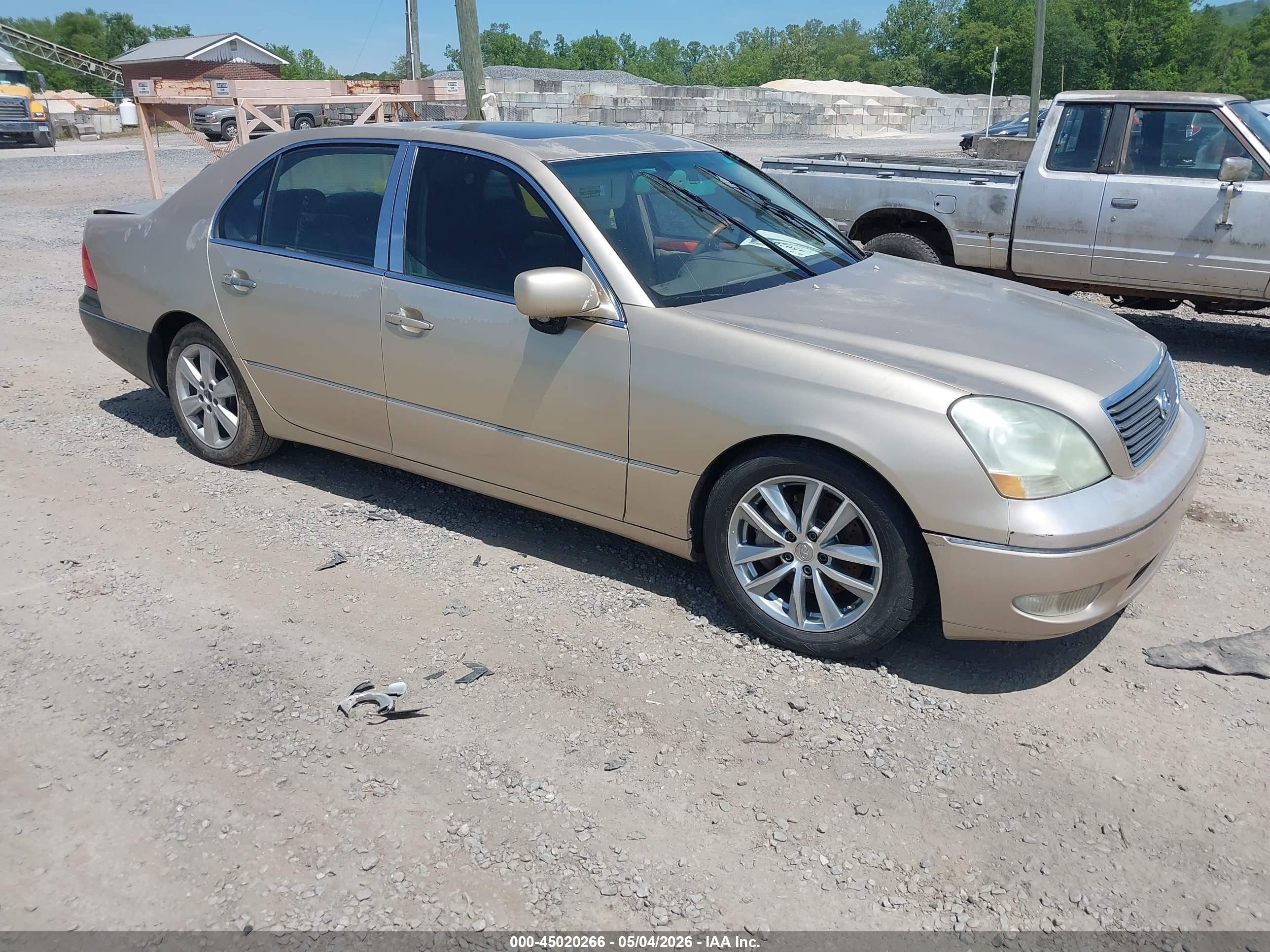 2002 Lexus LS 430, VIN JTHBN30F820056544 — Normal wear