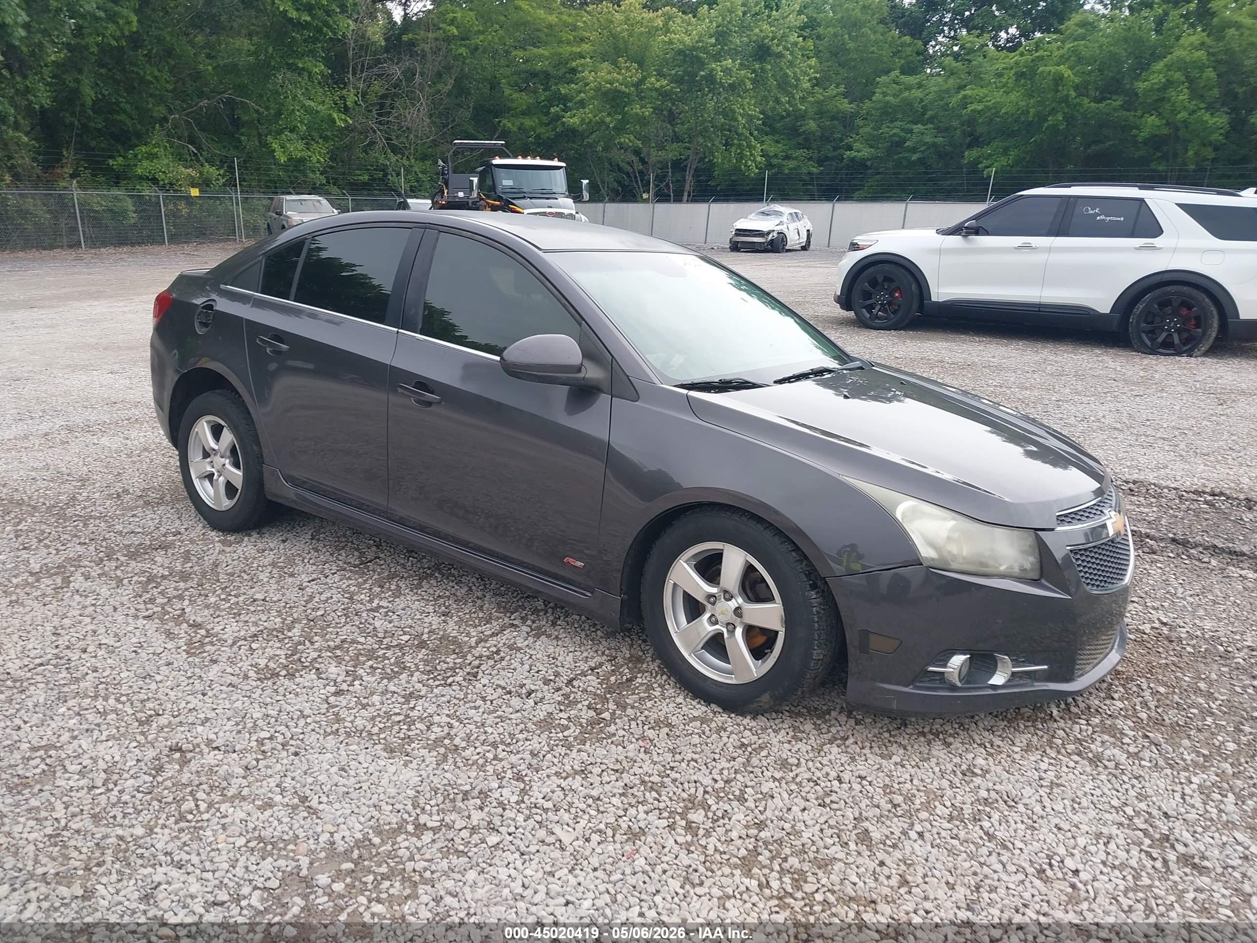 2011 Chevrolet Cruze 1LT, VIN 1G1PF5S91B7237461 — Перед