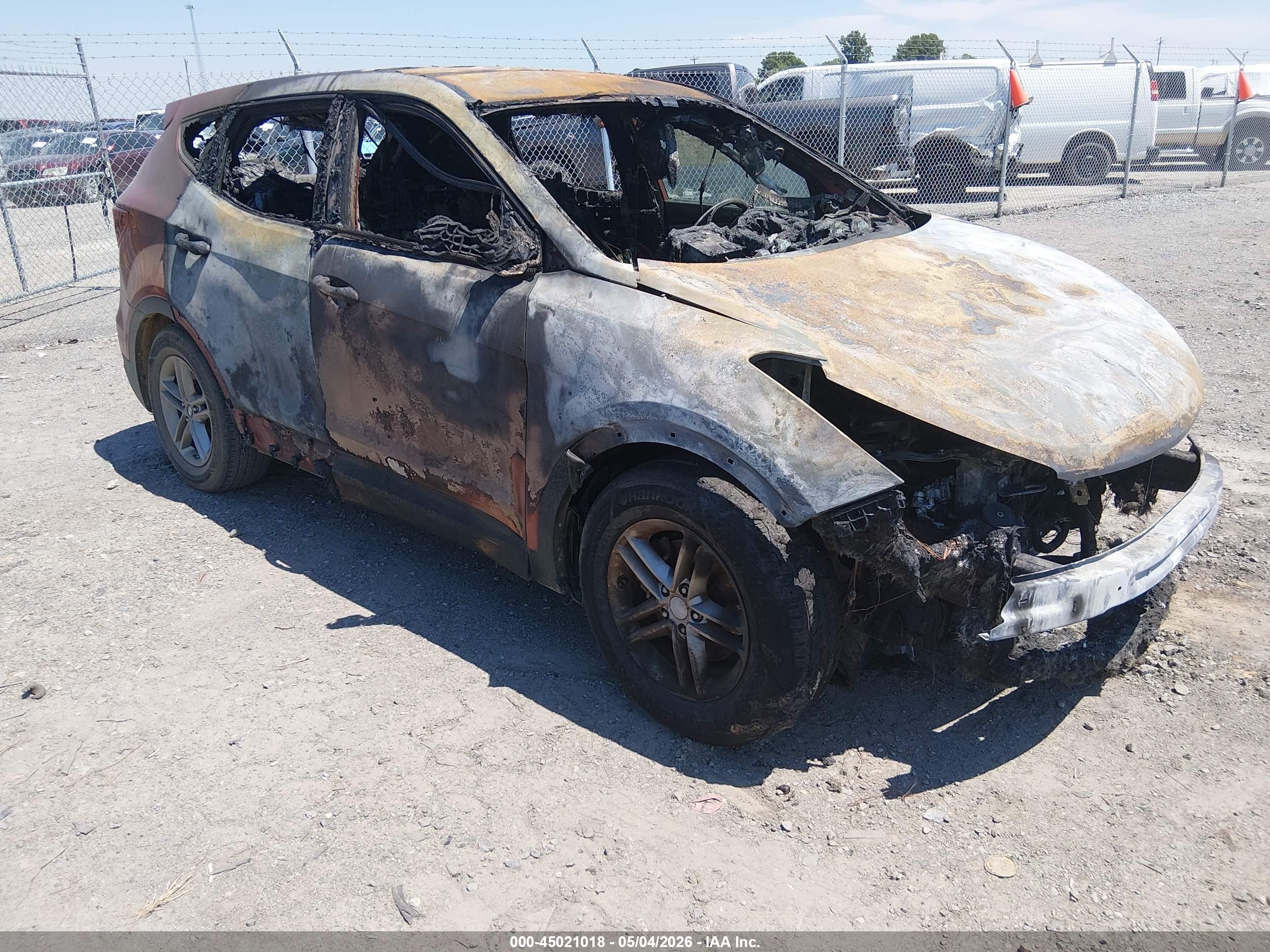 2017 Hyundai Santa Fe 2.4L, VIN 5XYZT3LBXHG393685 — Interior fire