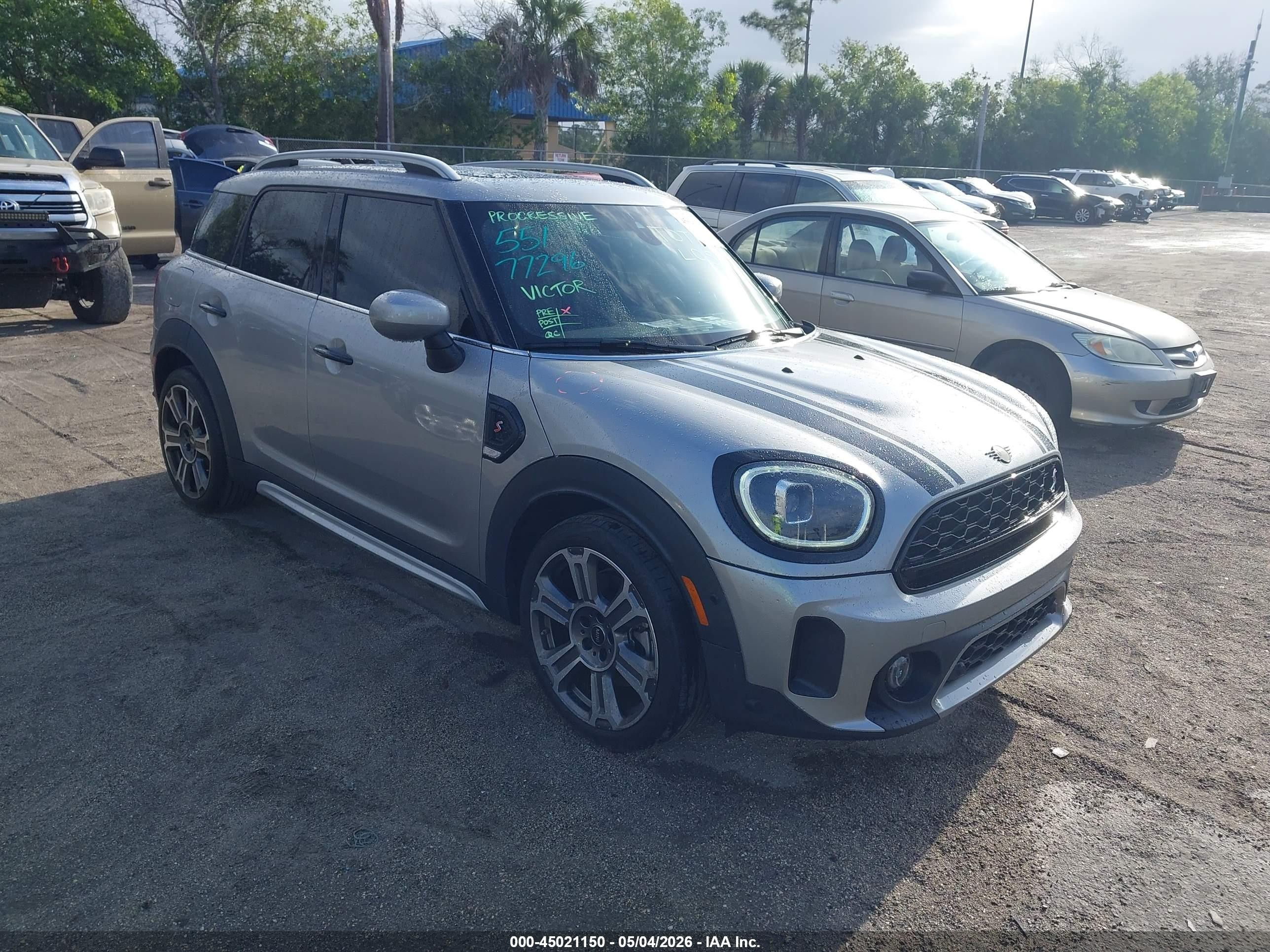 2024 MINI Countryman Cooper S, VIN WMZ53BR00R3R60085 — Front end