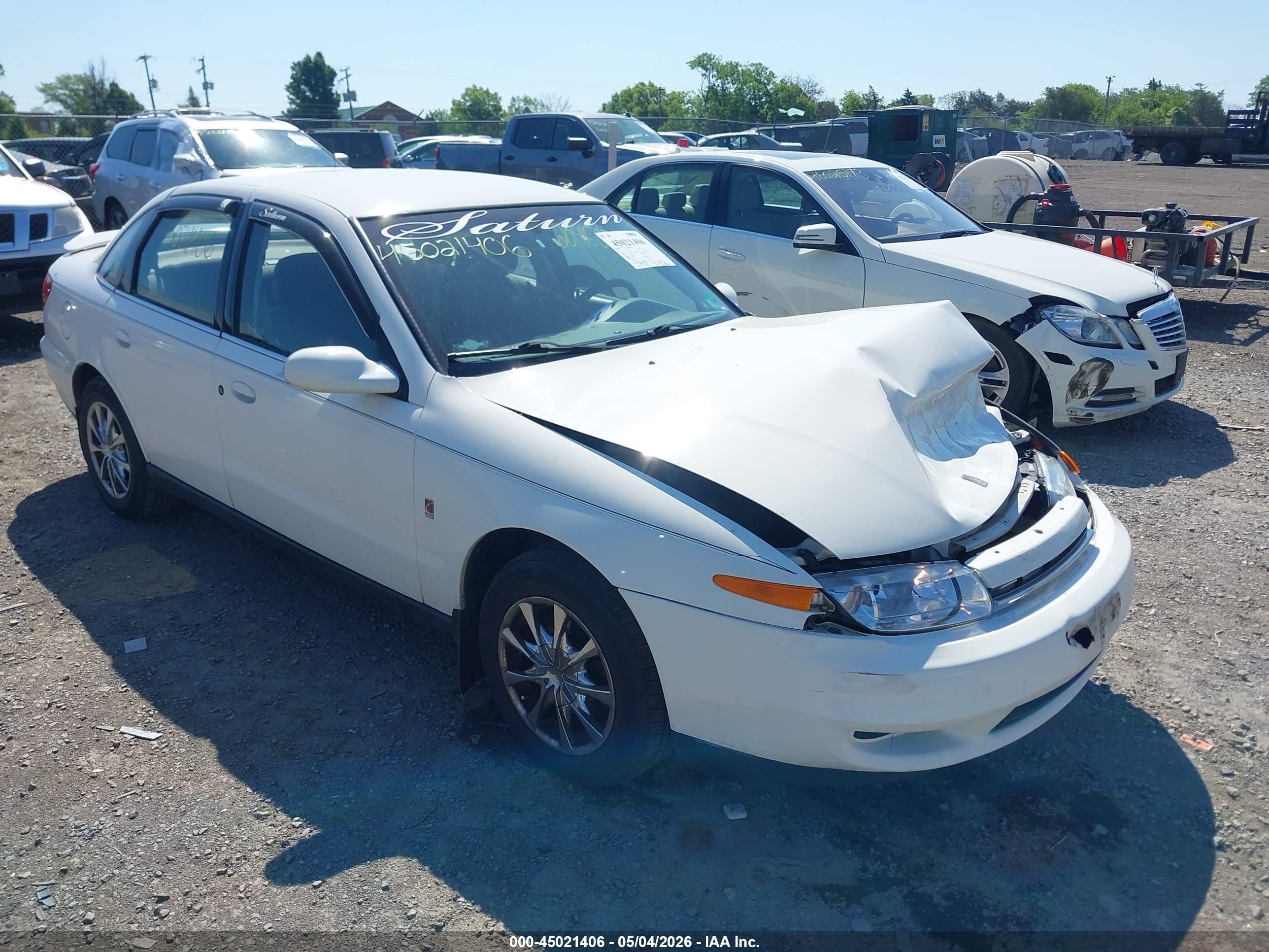 2002 Saturn LS, VIN 1G8JU54F62Y583175 — Front end
