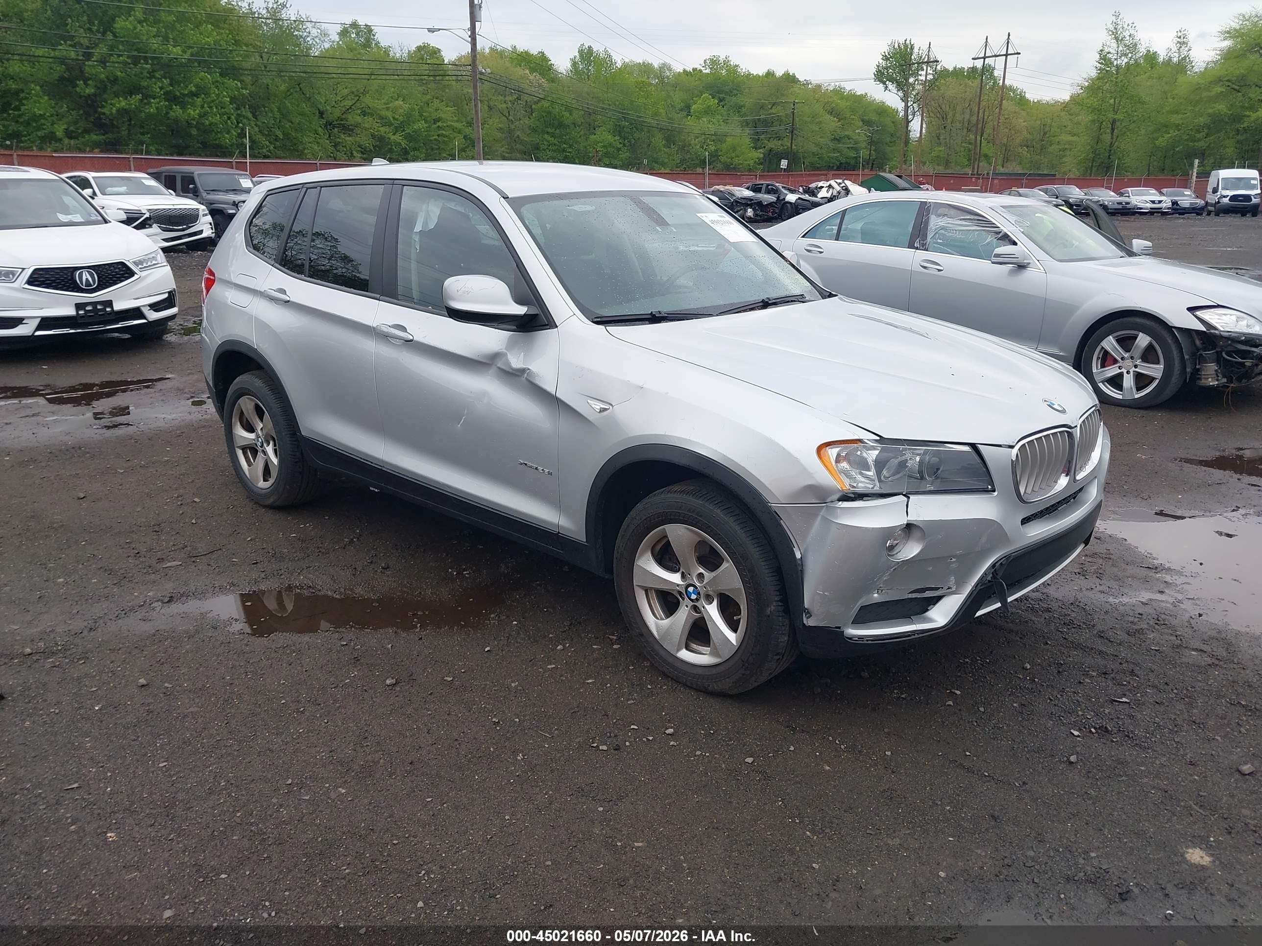 2012 BMW X3 28i, VIN 5UXWX5C58CL720478 — Перед