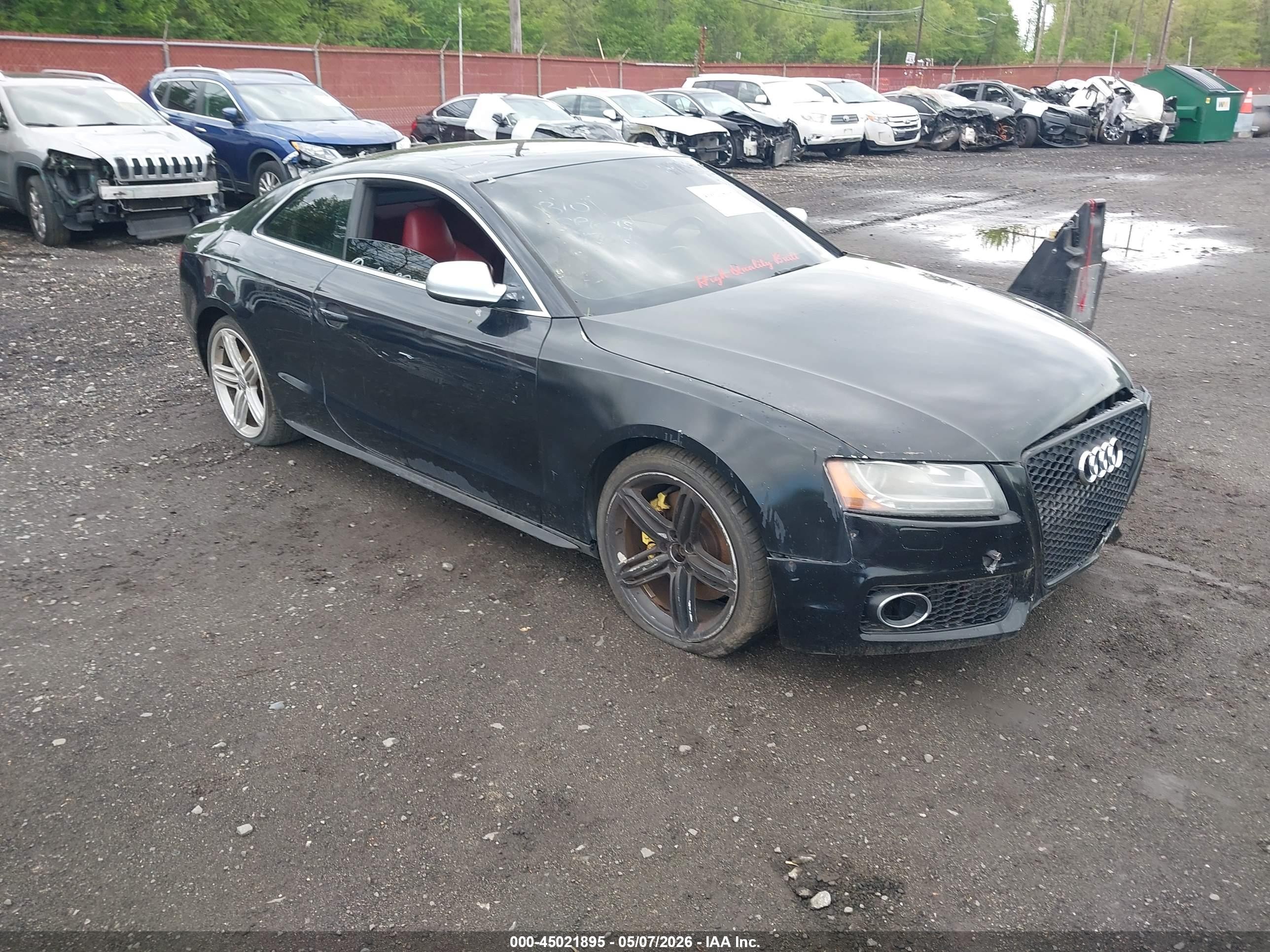 2010 Audi S5 Premium Plus, VIN WAUCVAFR1AA061697 — Normal wear