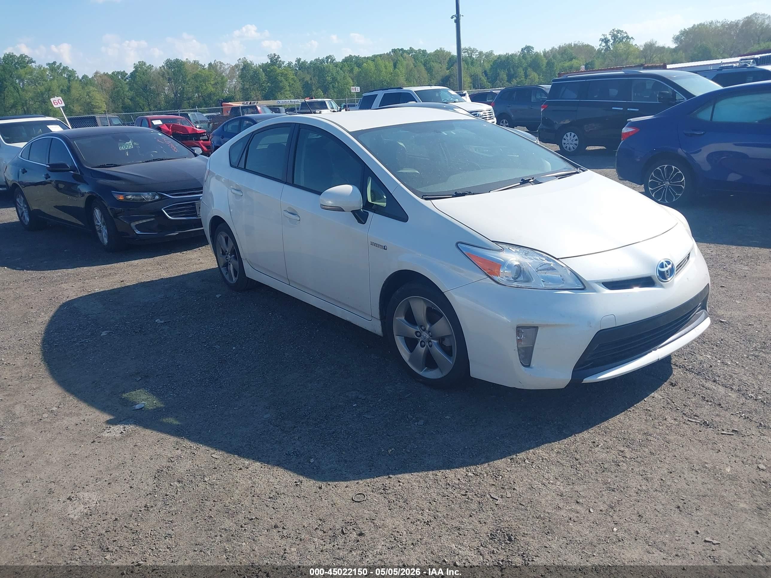 2015 Toyota Prius Two, VIN JTDKN3DUXF0397430 — Normal wear