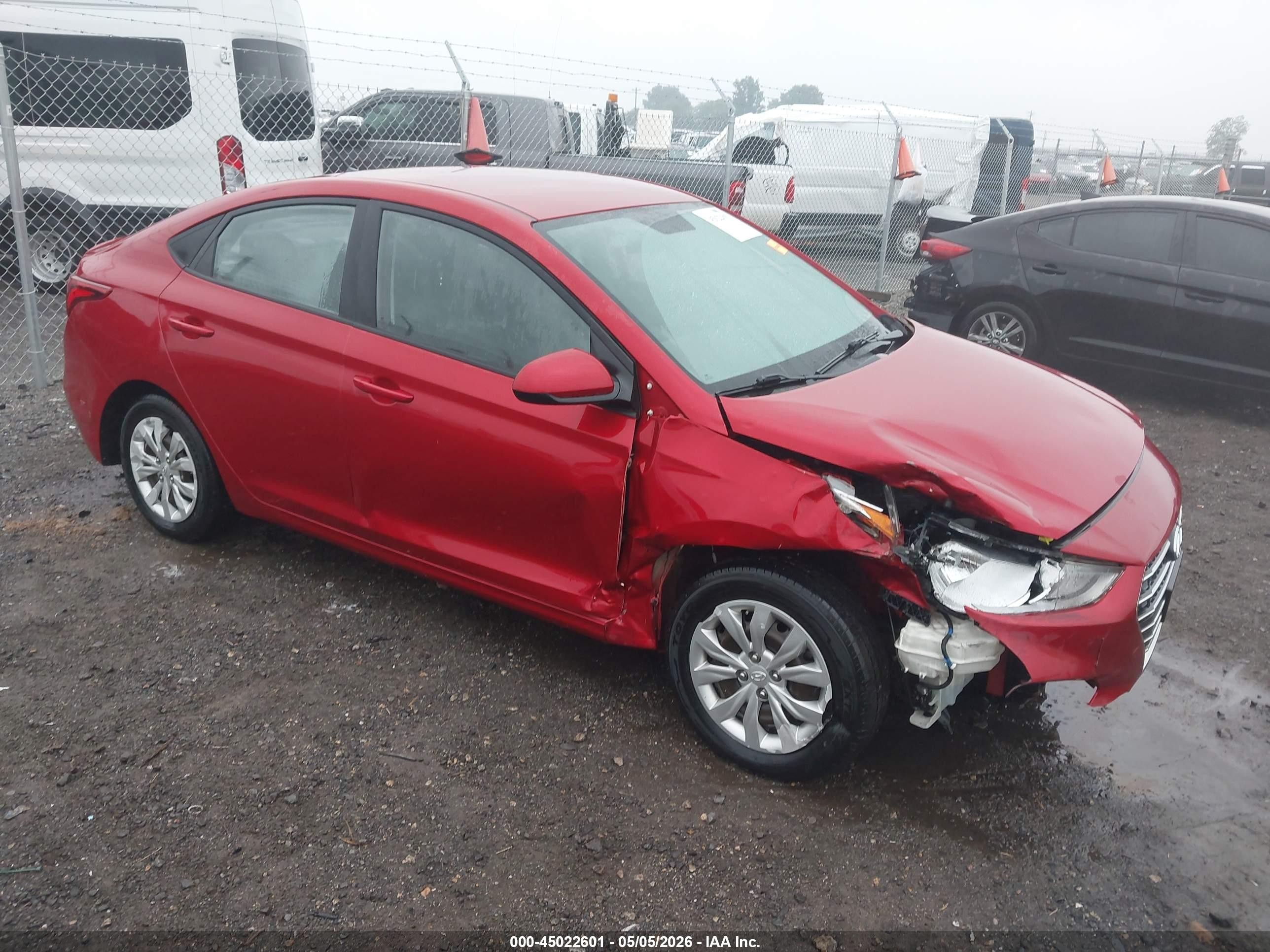 2019 Hyundai Accent SE, VIN 3KPC24A32KE076501 — Front end