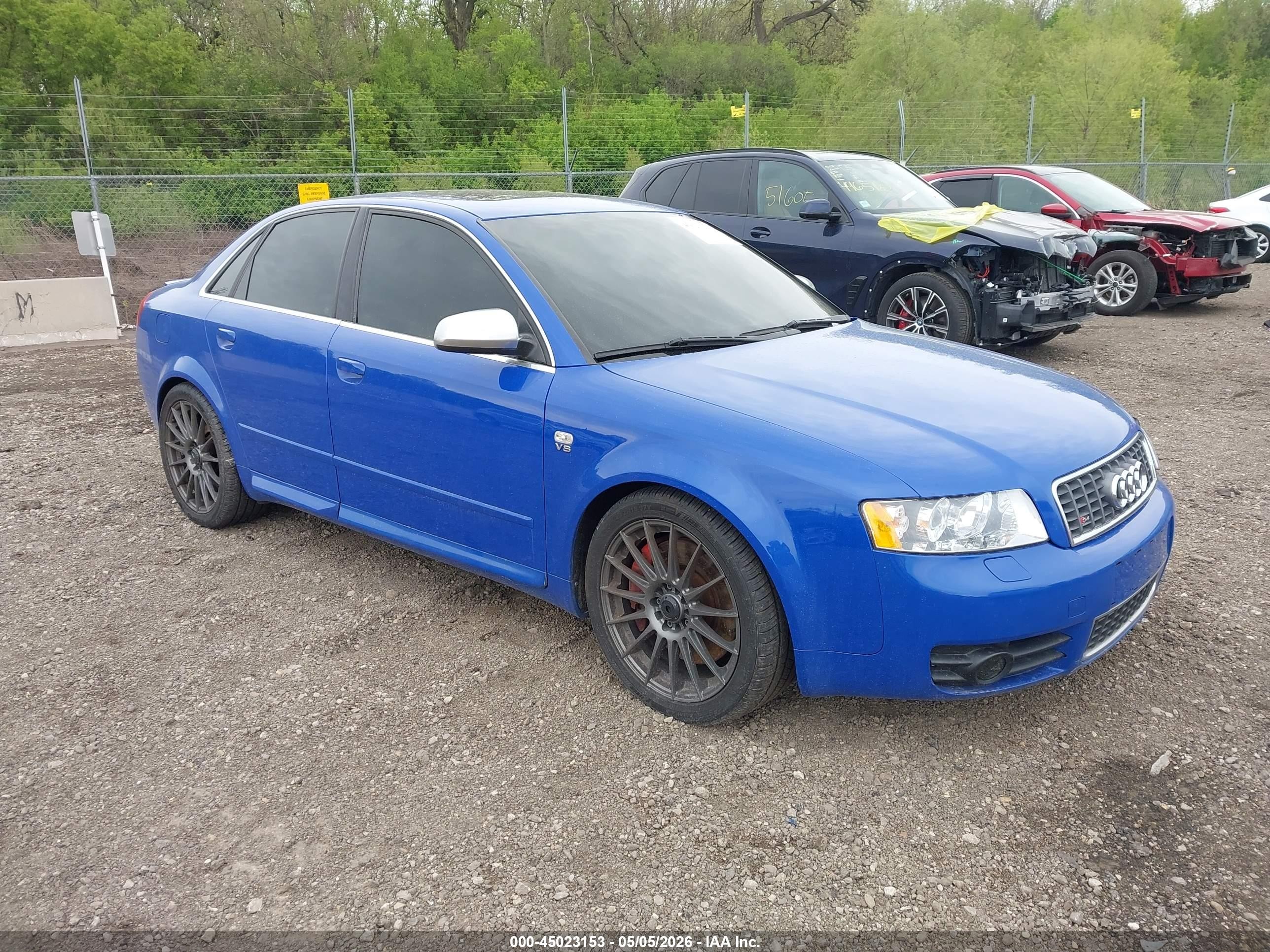 2004 Audi S4, VIN WAUPL68E54A228260 — Перед
