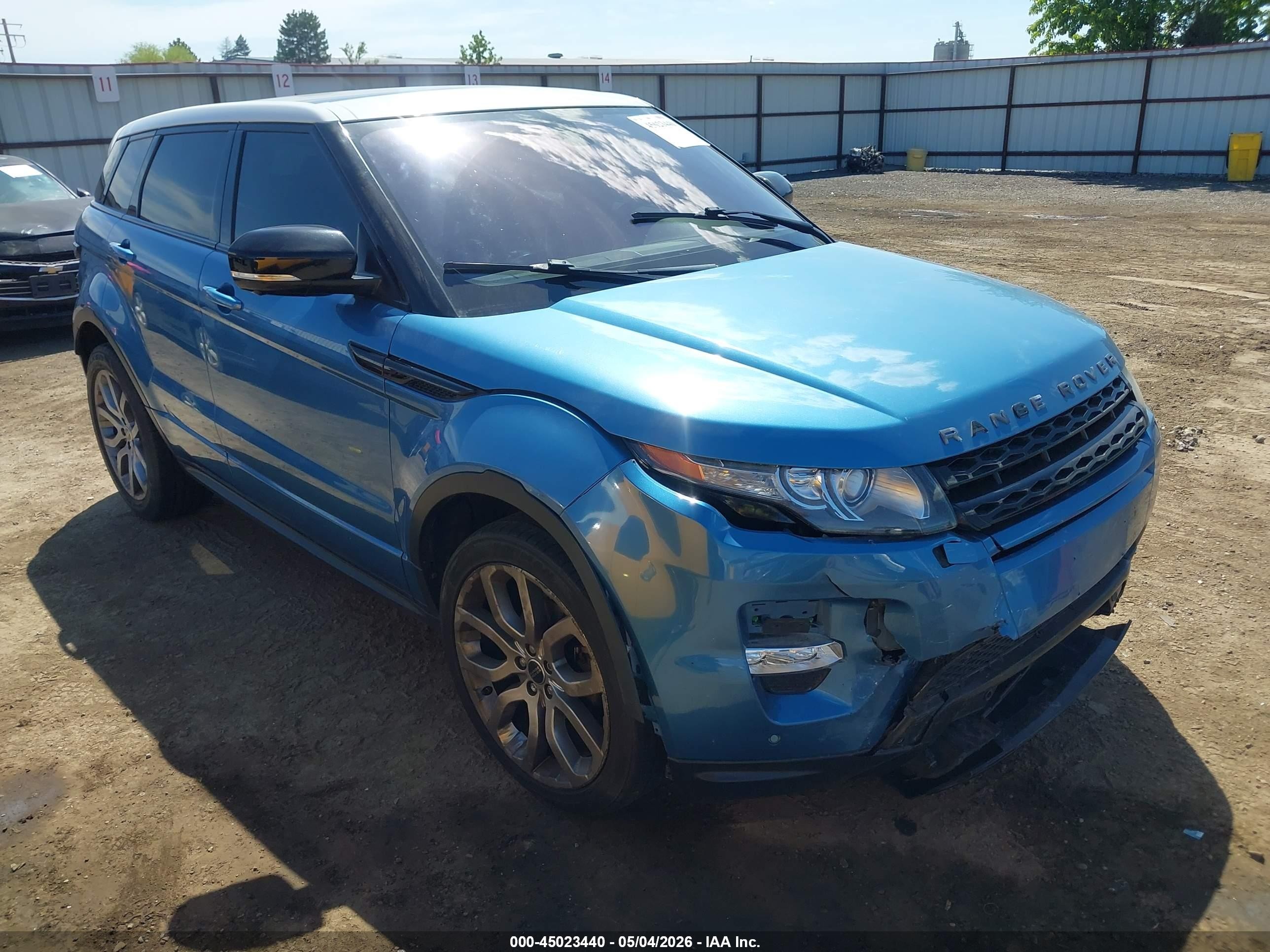 2012 Land Rover Range Rover Evoque Dynamic Premium, VIN SALVT2BG3CH646778 — Front end